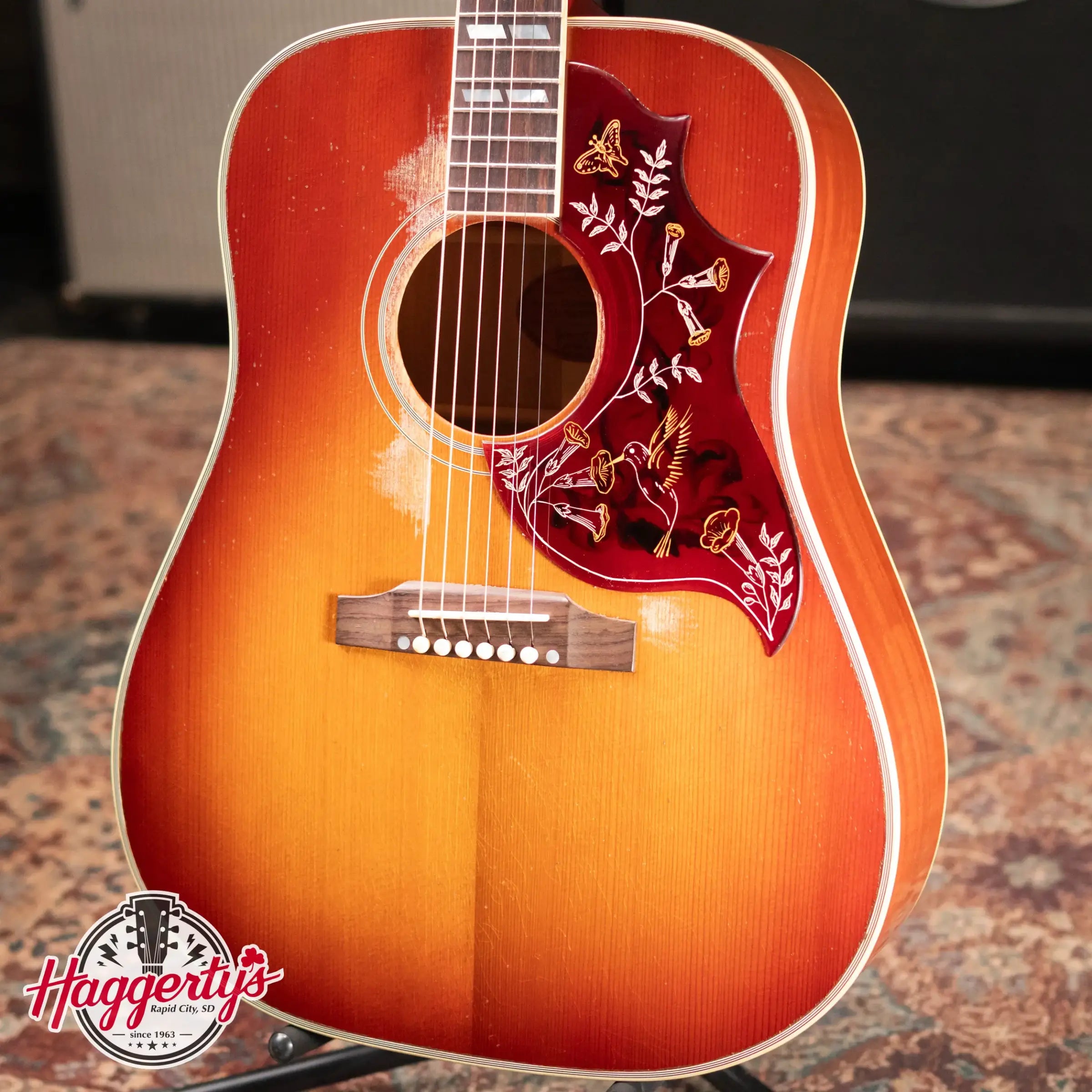 Gibson Custom Shop 1960 Hummingbird Murphy Lab Heavy Aged Dreadnought Acoustic Guitar - Heritage Cherry Sunburst with Hardshell Case