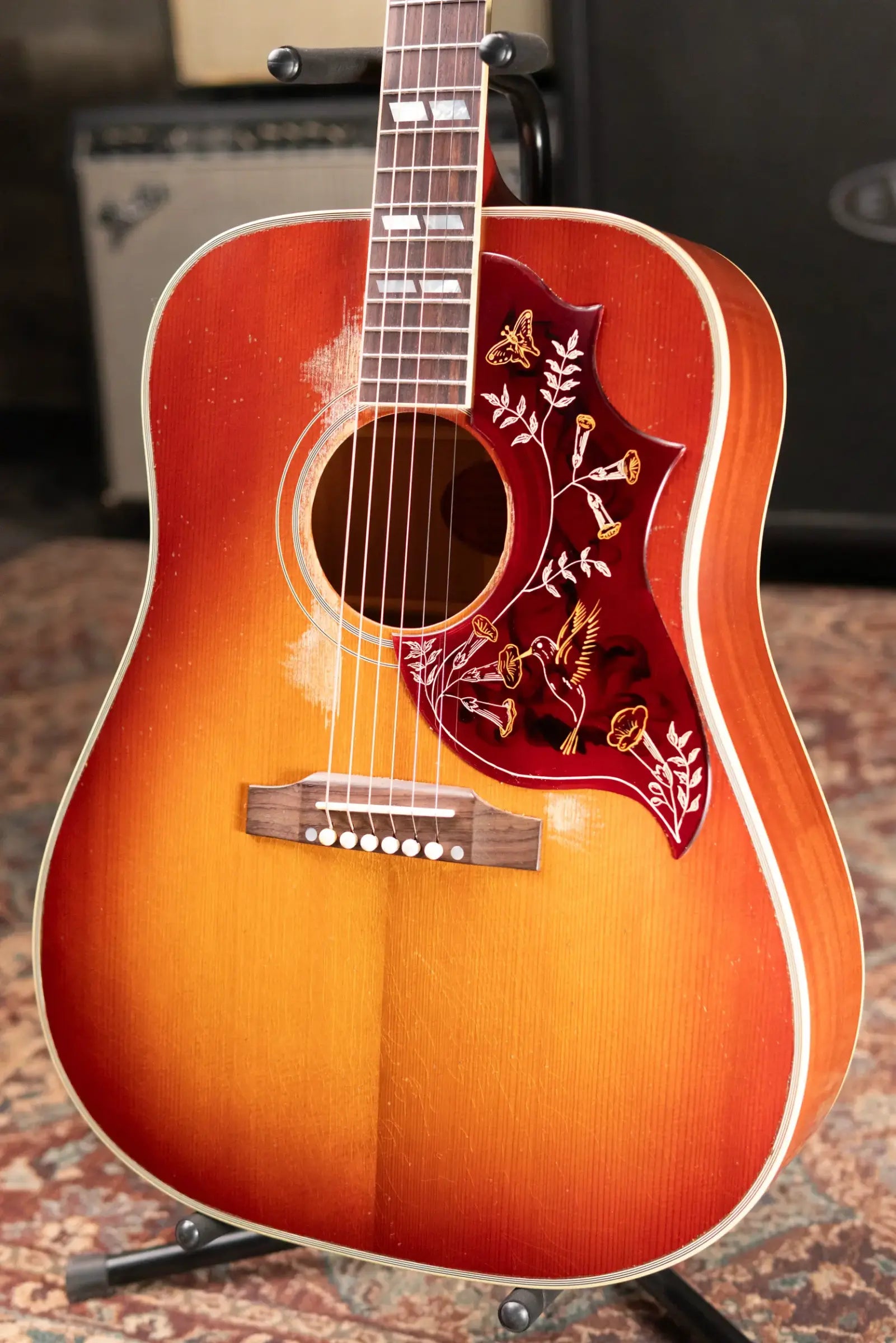 Gibson Custom Shop 1960 Hummingbird Murphy Lab Heavy Aged Dreadnought Acoustic Guitar - Heritage Cherry Sunburst with Hardshell Case