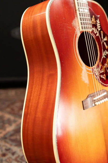 Gibson Custom Shop 1960 Hummingbird Murphy Lab Heavy Aged Dreadnought Acoustic Guitar - Heritage Cherry Sunburst with Hardshell Case