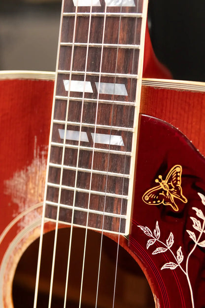 Gibson Custom Shop 1960 Hummingbird Murphy Lab Heavy Aged Dreadnought Acoustic Guitar - Heritage Cherry Sunburst with Hardshell Case