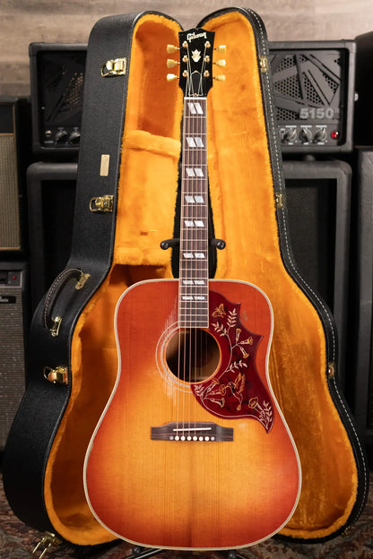 Gibson Custom Shop 1960 Hummingbird Murphy Lab Heavy Aged Dreadnought Acoustic Guitar - Heritage Cherry Sunburst with Hardshell Case