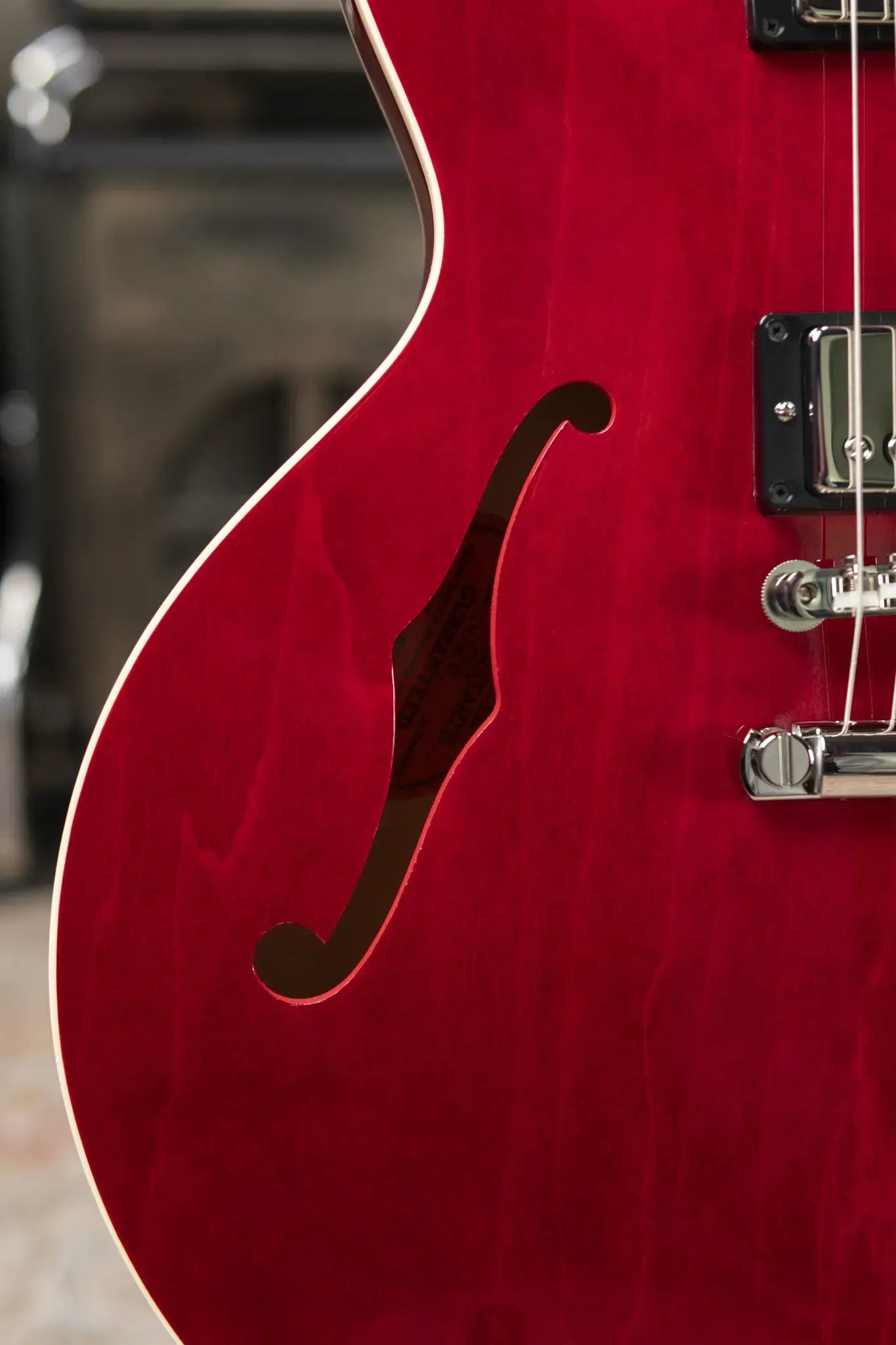 Gibson Custom Shop 1964 ES-335 Reissue Semi-Hollow Electric Guitar - Viking Red Gloss with Hardshell Case