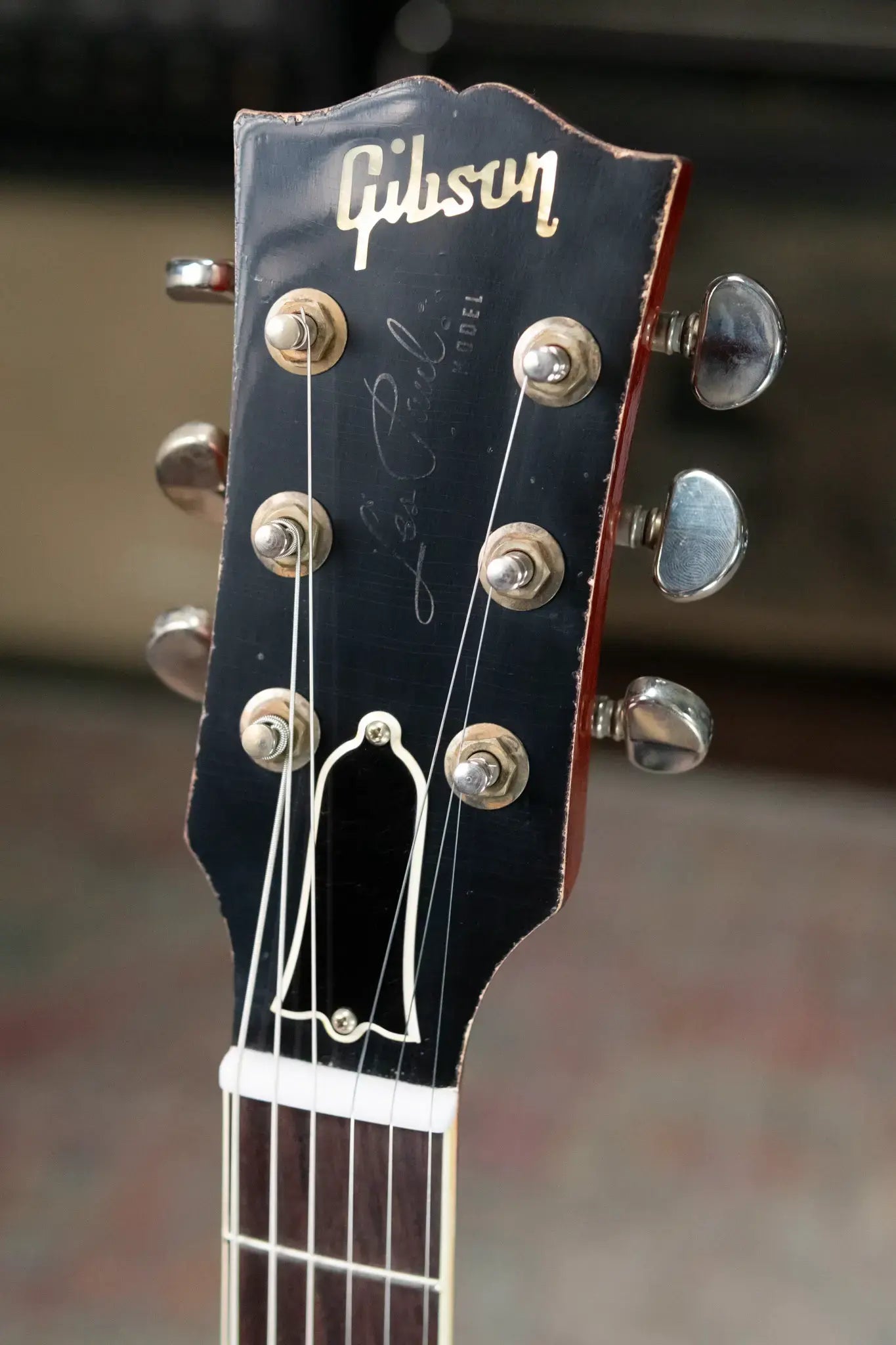 Gibson Custom Shop 1959 Les Paul Standard BOTB Page 116 Murphy Lab Heavy Aged Electric Guitar - Sunburst with Hardshell Case