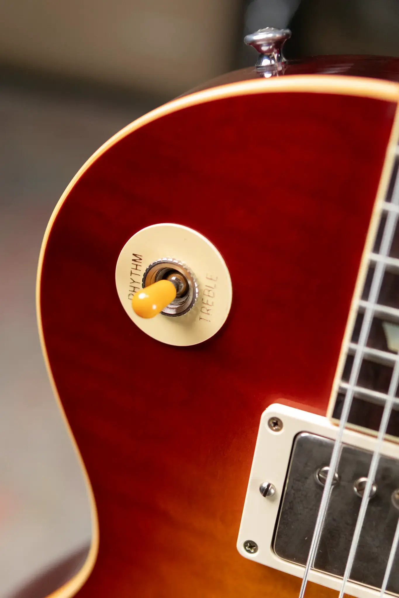 Gibson Custom Shop '59 Les Paul VOS Electric Guitar w/ Hardshell Case - Cherry Sunburst - Used