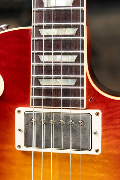 Gibson Custom Shop '59 Les Paul VOS Electric Guitar w/ Hardshell Case - Cherry Sunburst - Used