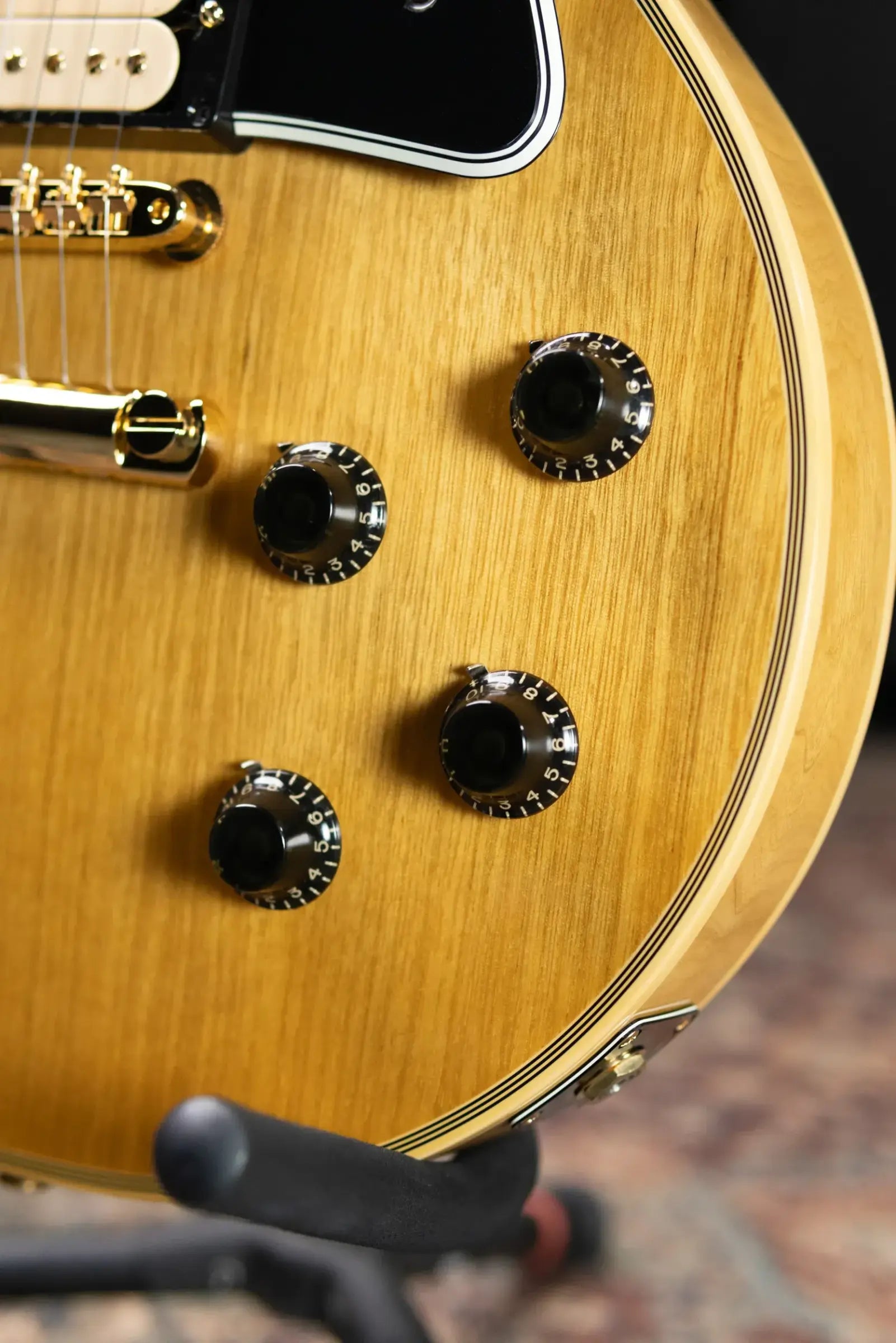 Gibson Custom Shop Limited Edition 1957 Les Paul Custom All Korina VOS Electric Guitar - Antique Natural with Hardshell Case
