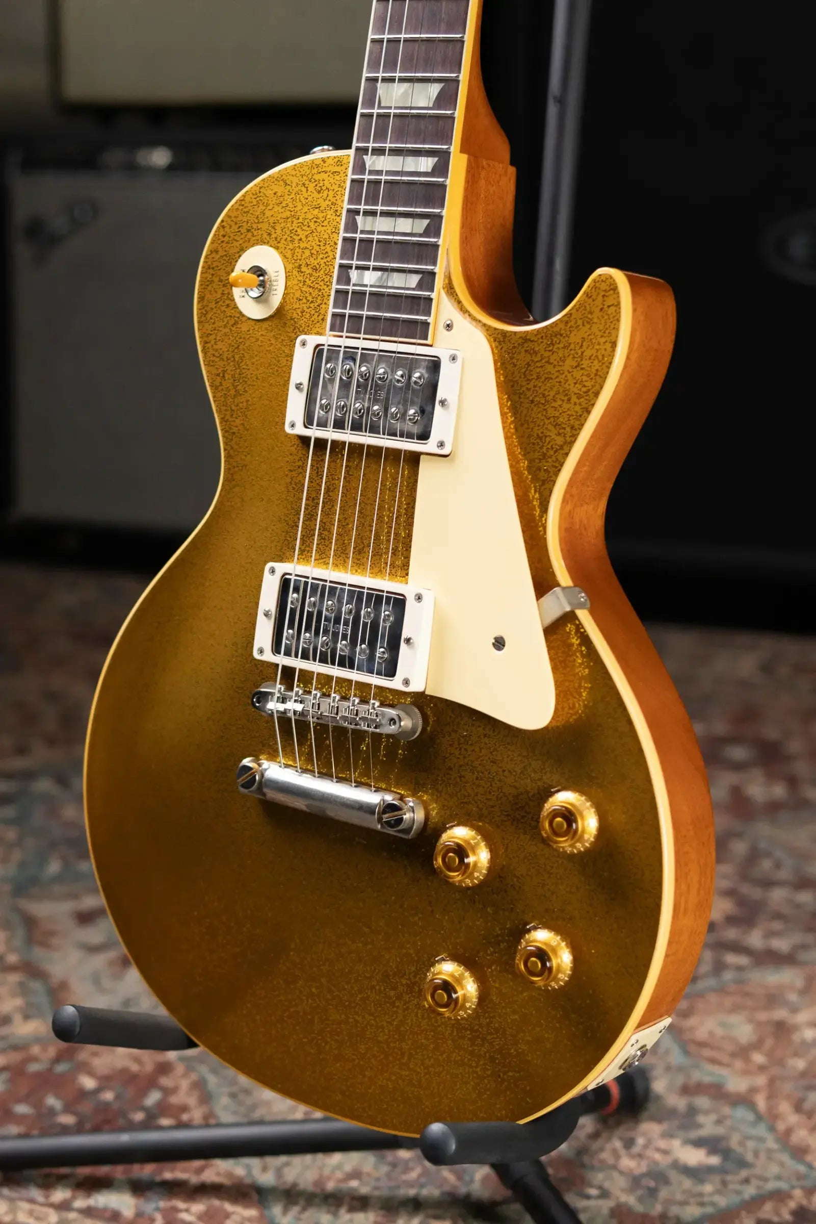Gibson Custom Shop Limited Edition 1957 Les Paul Standard VOS Electric Guitar - Gold Sparkle with Hardshell Case