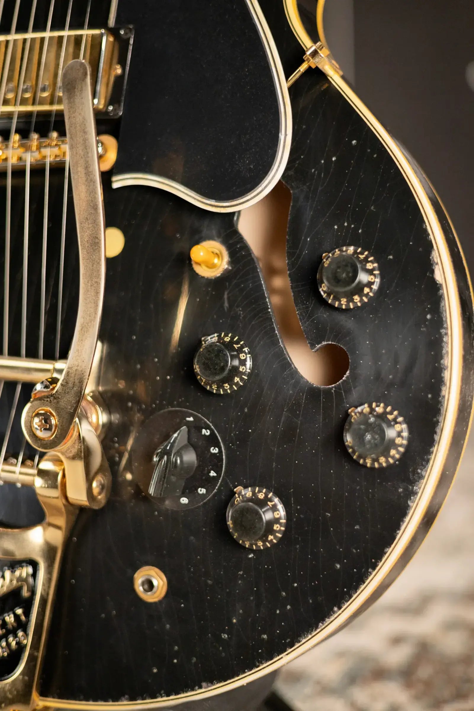 Gibson Custom Shop Limited Edition 1959 ES-345 Varitone Bigsby Reissue Murphy Lab Semi-Hollow Electric Guitar - Ebony Heavy Aged with Hardshell Case