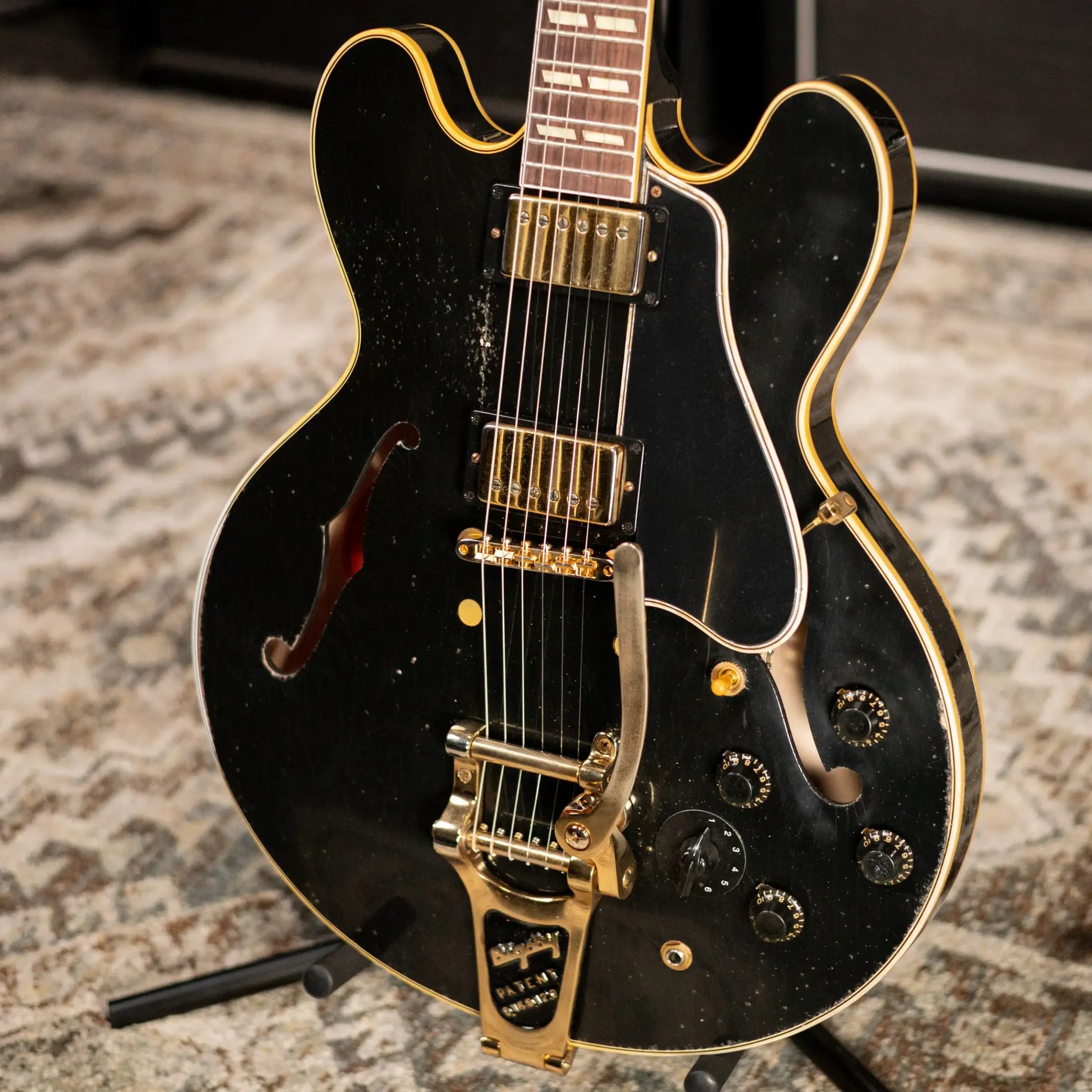 Gibson Custom Shop Limited Edition 1959 ES-345 Varitone Bigsby Reissue Murphy Lab Semi-Hollow Electric Guitar - Ebony Heavy Aged with Hardshell Case