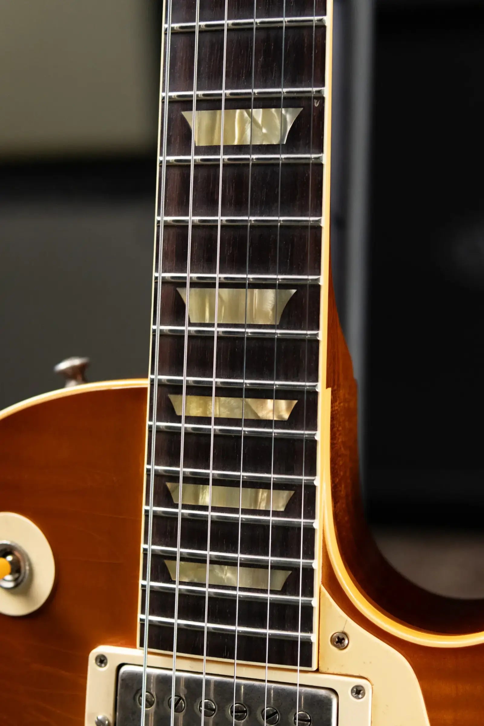Gibson Custom Shop Limited Edition 1959 Les Paul Standard Reissue Murphy Lab Electric Guitar - Faded Peach Burst Heavy Aged with Hardshell Case