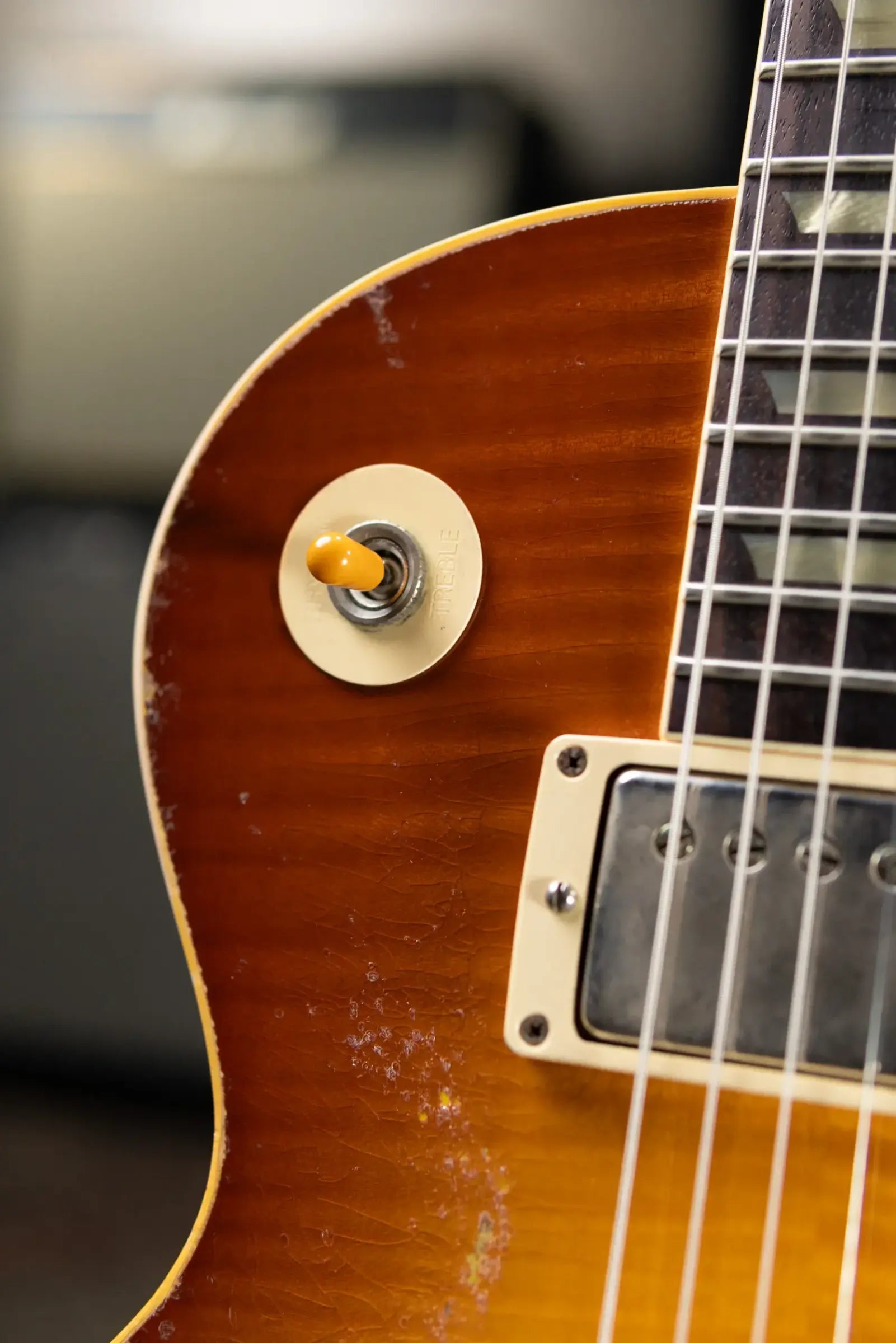 Gibson Custom Shop Limited Edition 1959 Les Paul Standard Reissue Murphy Lab Electric Guitar - Molten Amber Burst Heavy Aged with Hardshell Case