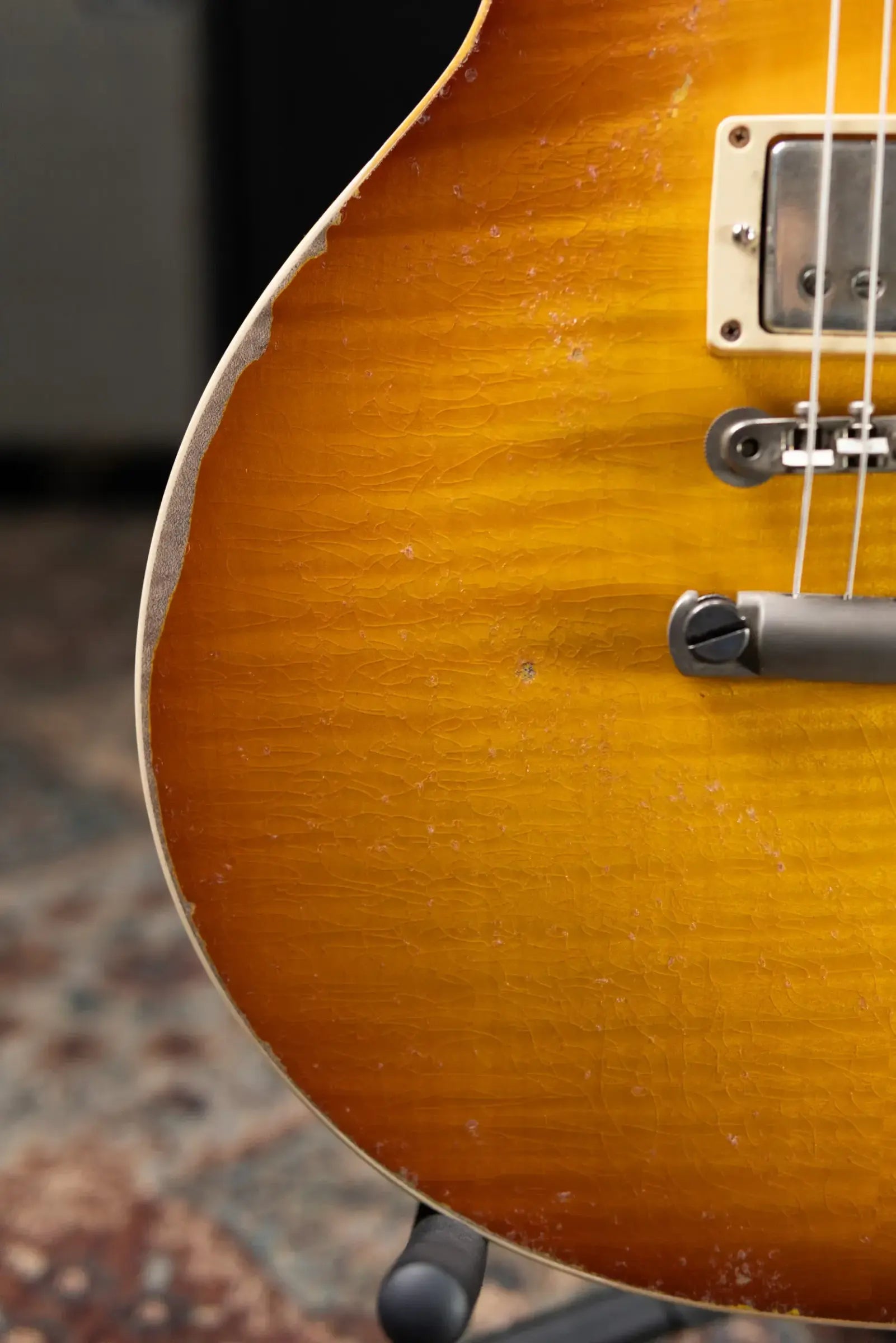 Gibson Custom Shop Limited Edition 1959 Les Paul Standard Reissue Murphy Lab Electric Guitar - Molten Amber Burst Heavy Aged with Hardshell Case