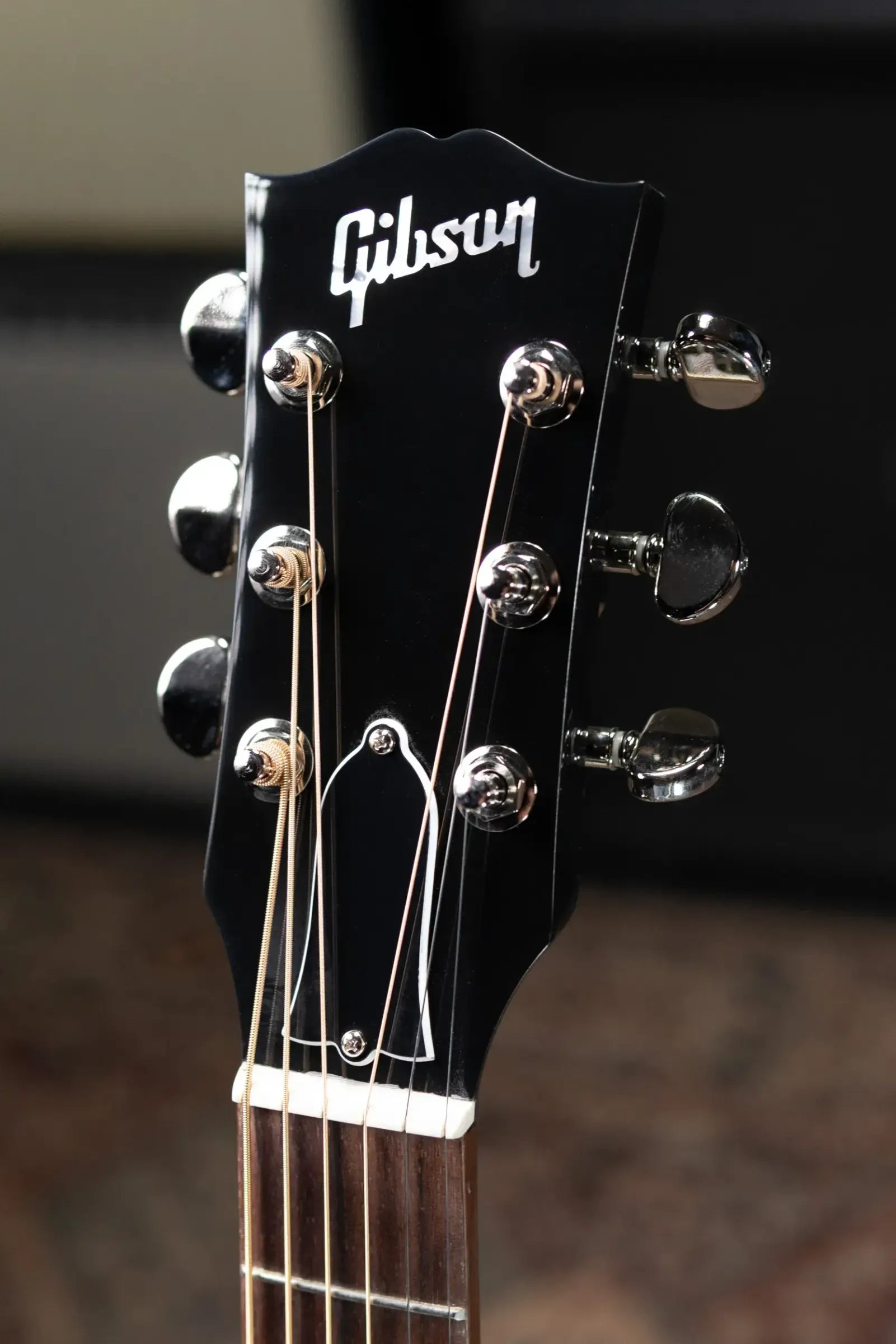 Gibson Custom Shop Made-2-Measure J-45 Standard Acoustic Guitar - Cobra Burst with Hardshell Case