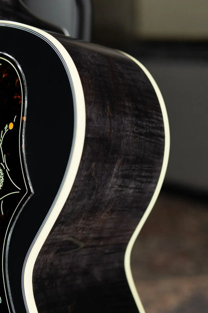 Gibson Custom Shop Made 2 Measure SJ-200 Standard Acoustic Guitar - Cobra Burst with Hardshell Case