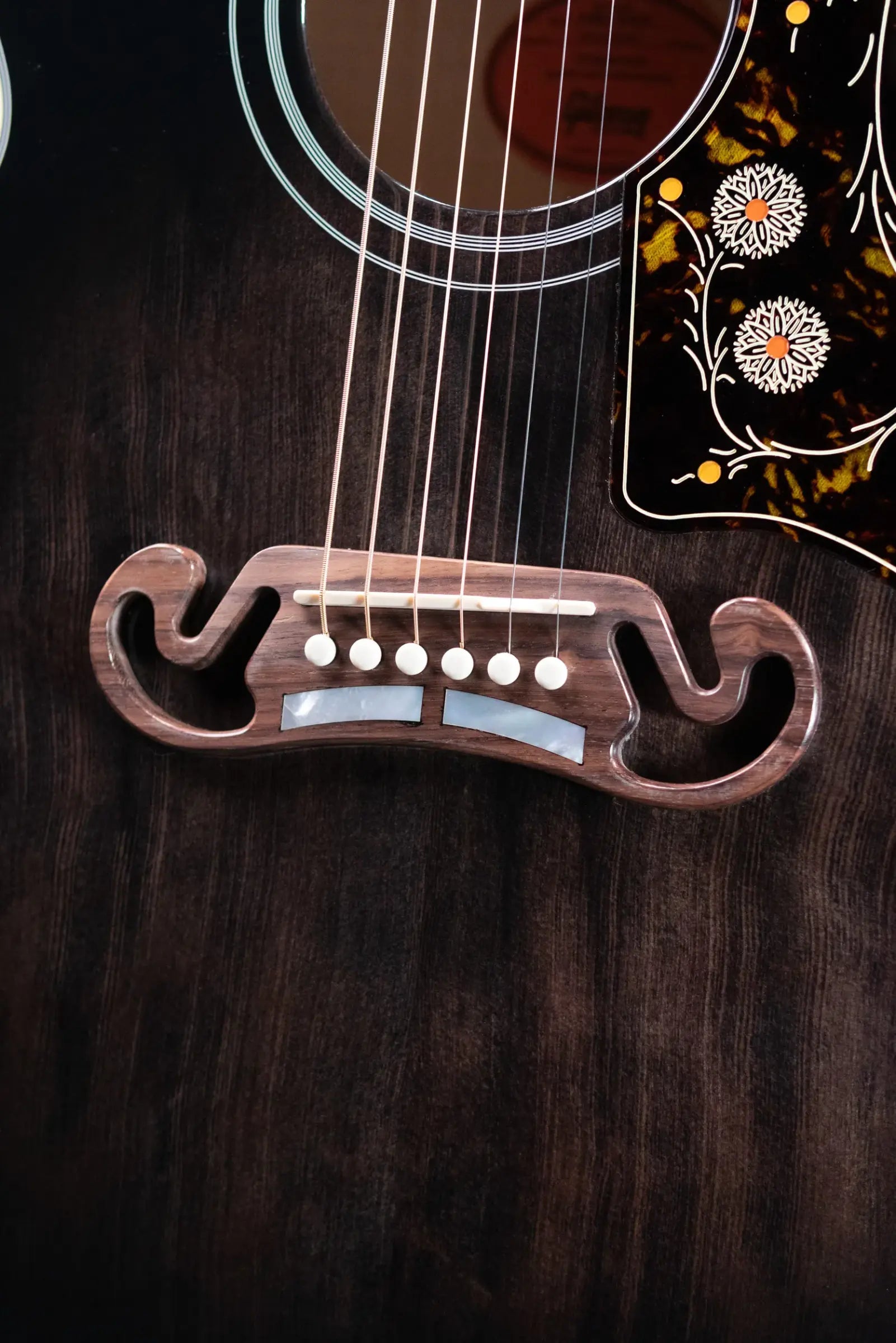 Gibson Custom Shop Made-to-Measure SJ-200 Standard Acoustic Guitar - Cobra Burst with Hardshell Case