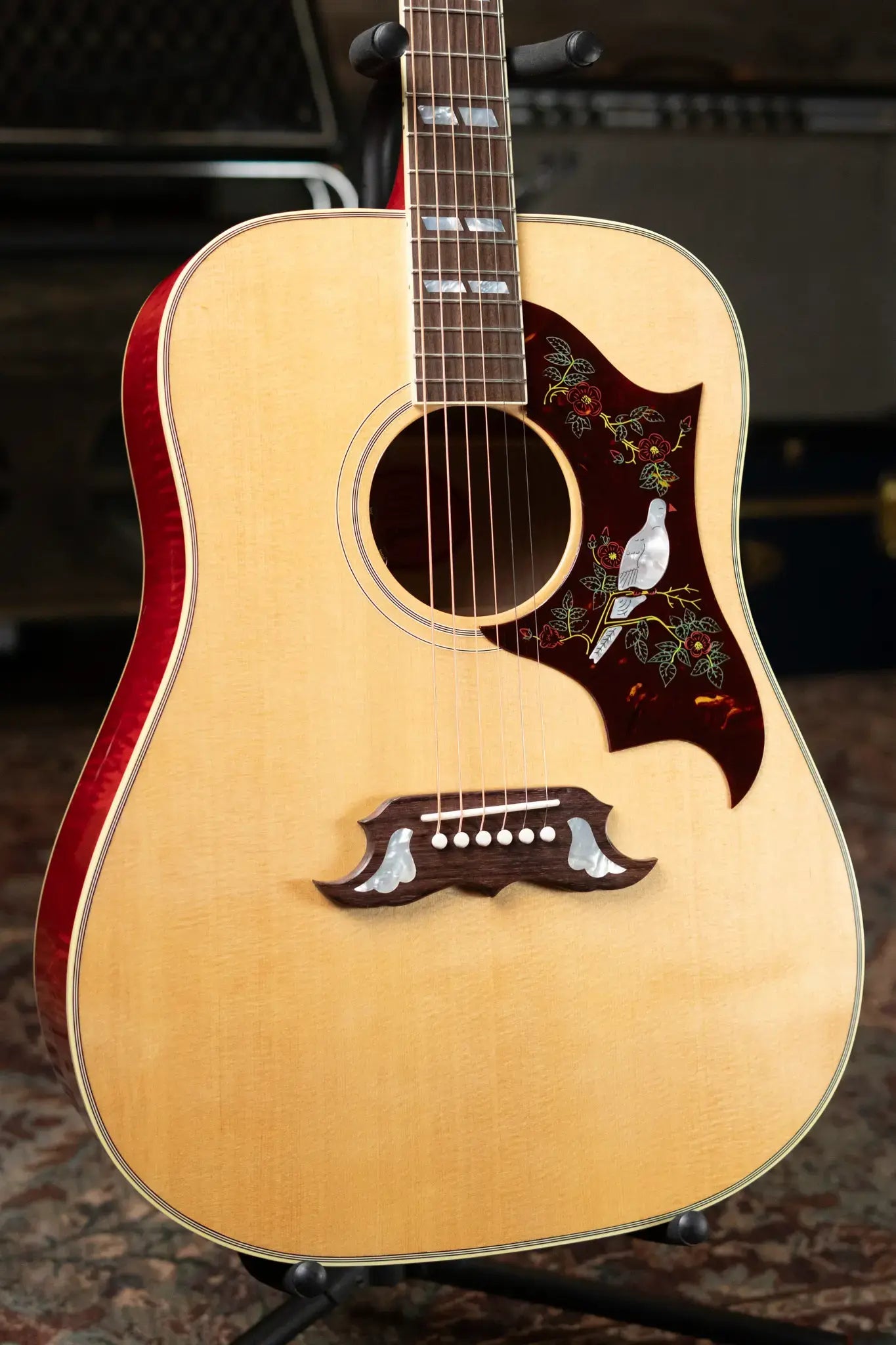 Gibson Dove Original Acoustic/Electric - Antique Natural with Hardshell Case