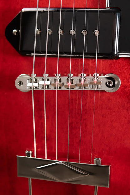 Gibson ES-330 Hollow Body Electric Guitar - Sixties Cherry with Hardshell Case