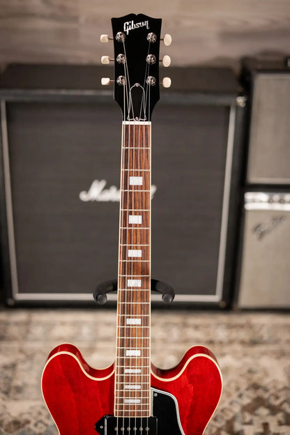 Gibson ES-330 Hollow Body Electric Guitar - Sixties Cherry with Hardshell Case