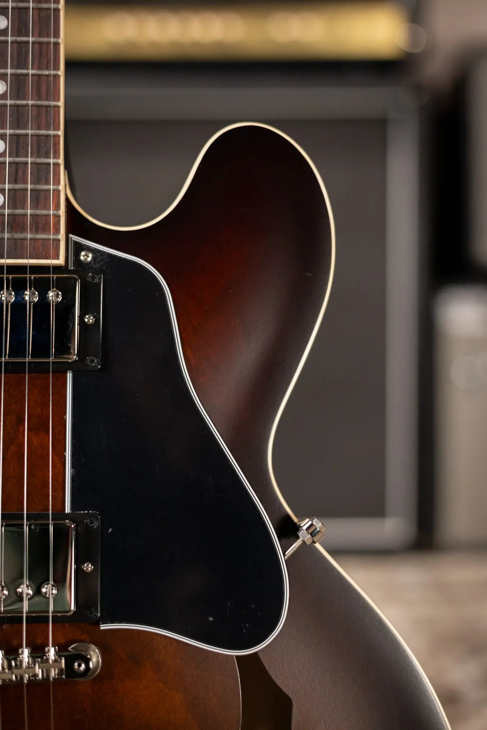 Gibson ES-335 Satin Semi-Hollow Electric Guitar - Smokehouse Satin with Hardshell Case