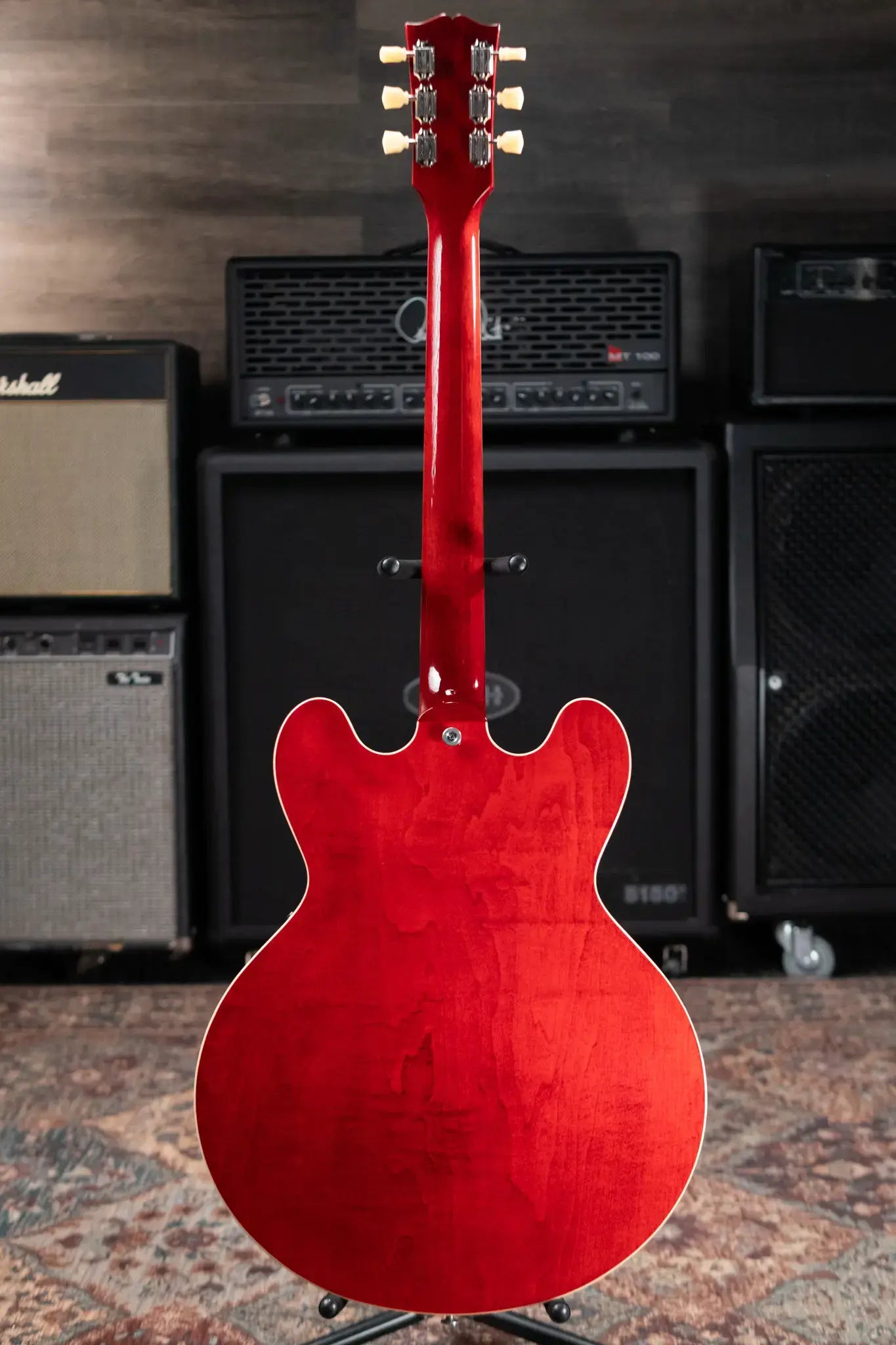 Gibson ES-335 Semi-Hollow Electric Guitar - Sixties Cherry with Hardshell Case