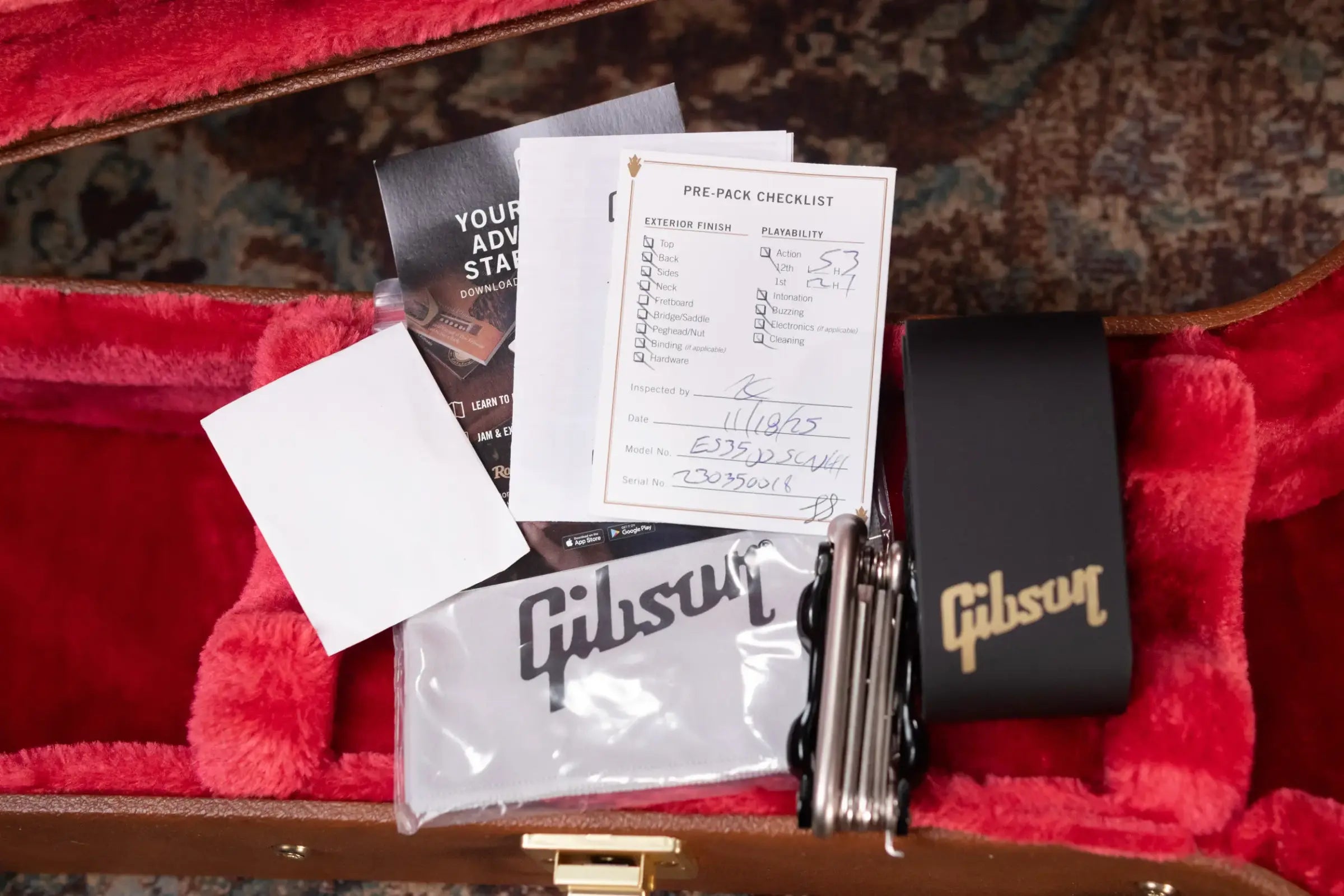 Gibson ES-335 Semi-Hollow Electric Guitar - Sixties Cherry with Hardshell Case