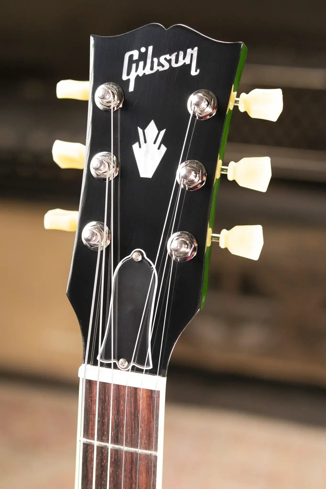 Gibson ES-335 Semi-Hollow Electric Guitar - Spearmint with Hardshell Case