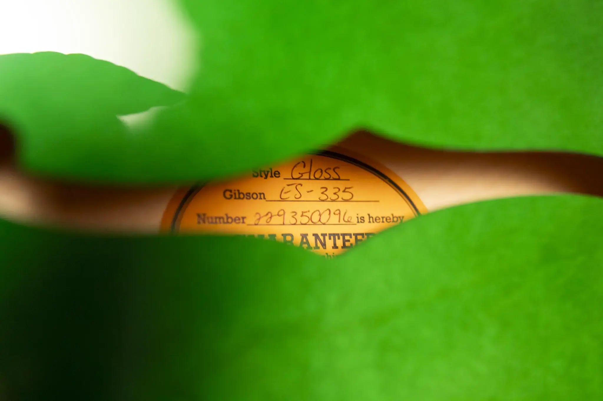 Gibson ES-335 Semi-Hollow Electric Guitar - Spearmint with Hardshell Case