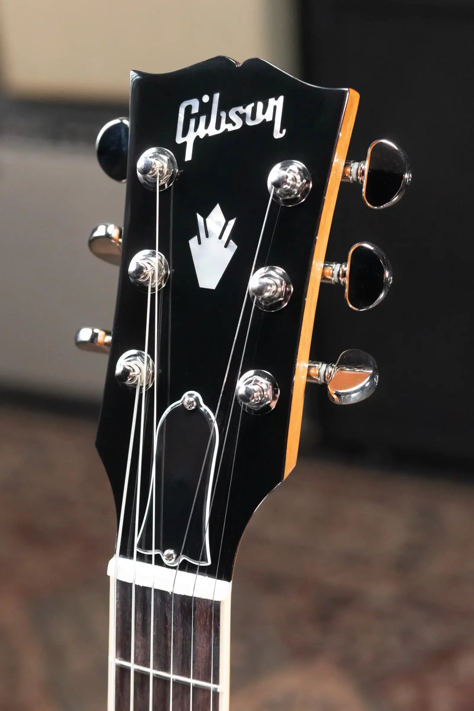 Gibson ES-339 Semi-Hollow Electric Guitar - Honeyburst with Hardshell Case