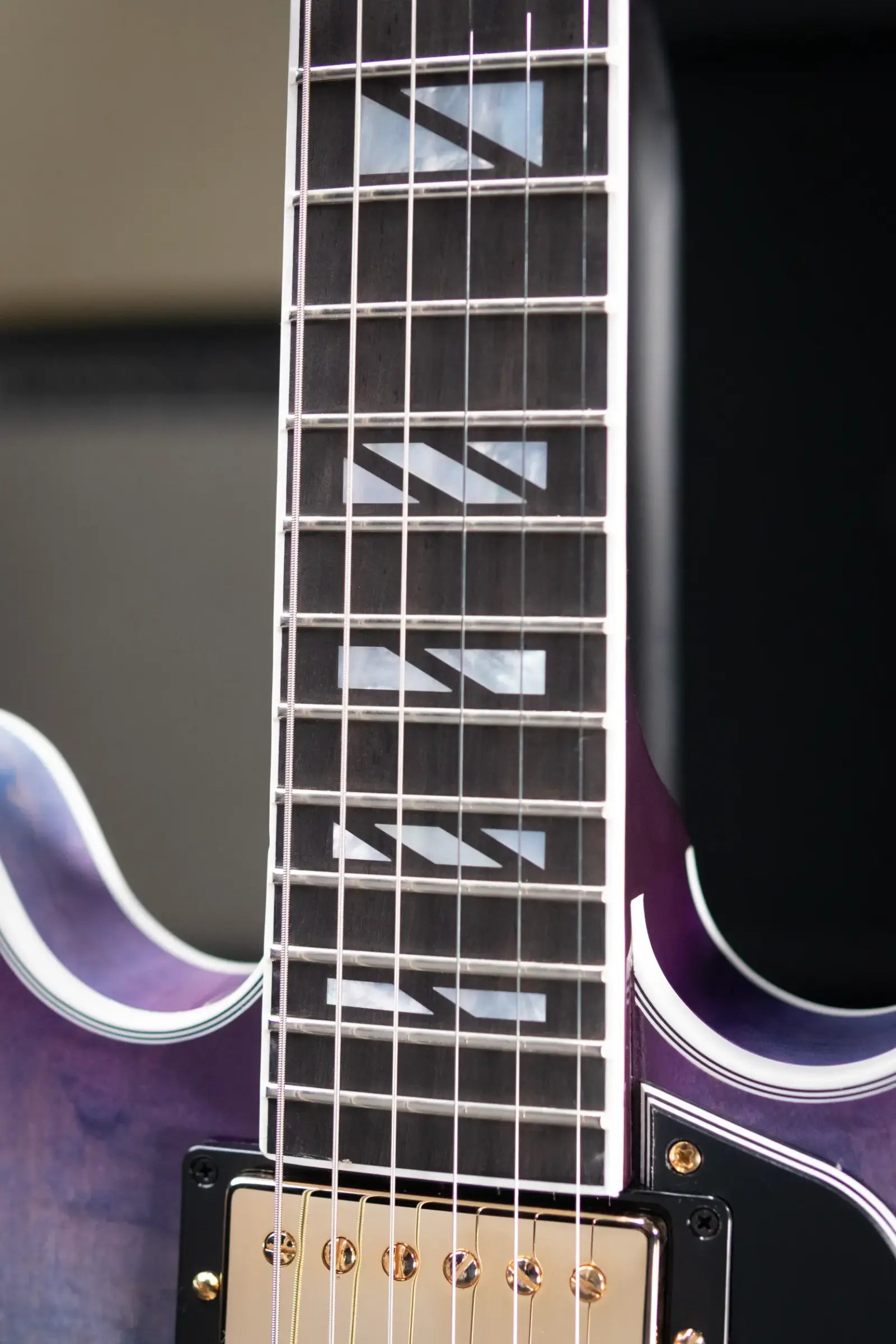 Gibson ES Supreme Semi-Hollow Electric Guitar - Blueberry Burst with Hardshell Case