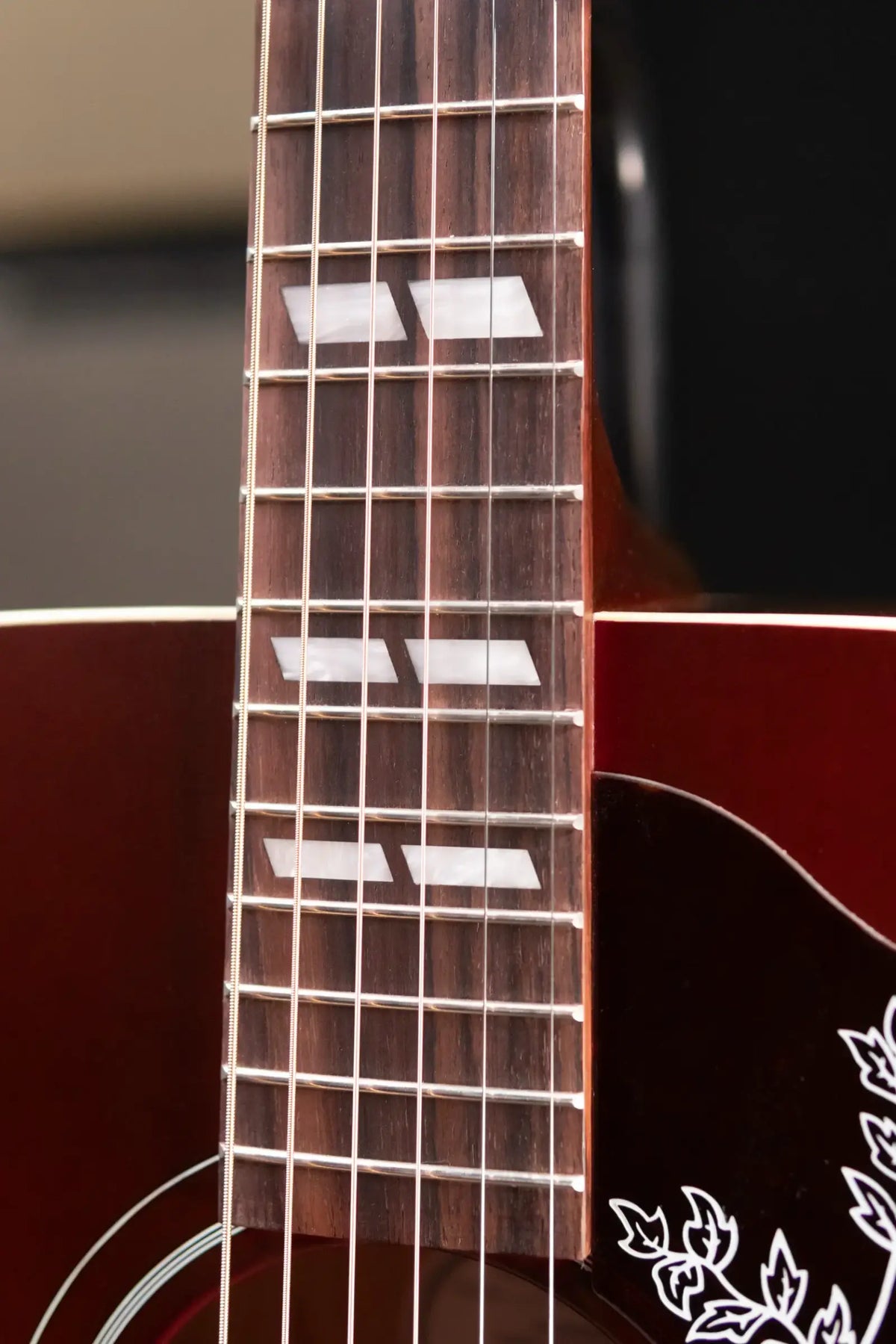 Gibson Hummingbird Special Dreadnought Acoustic/Electric Guitar - Satin Wine Red with Gig Bag - Demo
