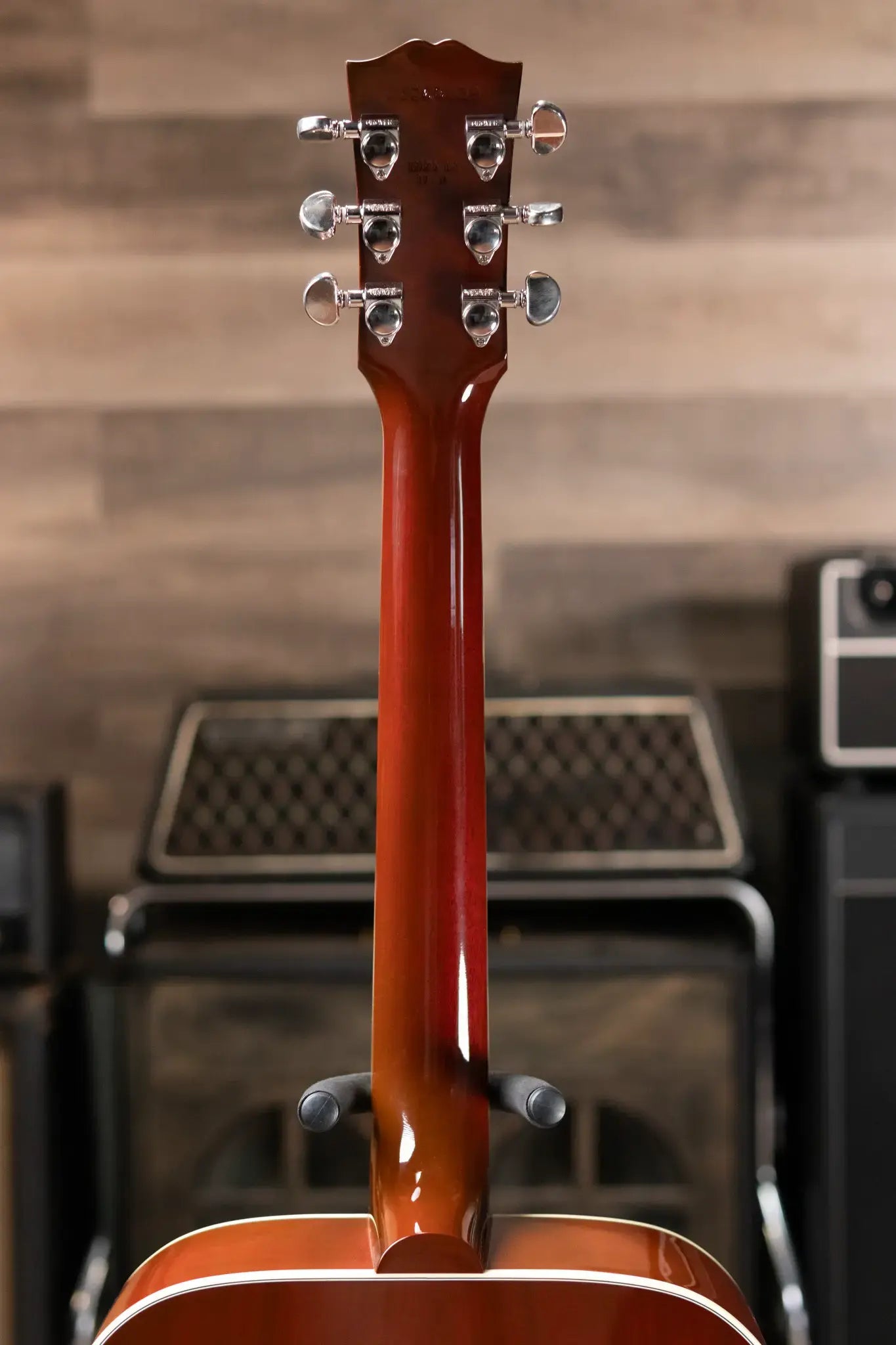 Gibson Hummingbird Standard Acoustic/Electric - Wine Red with Hardshell Case