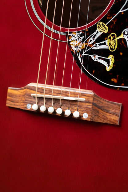 Gibson Hummingbird Standard Acoustic/Electric - Wine Red with Hardshell Case