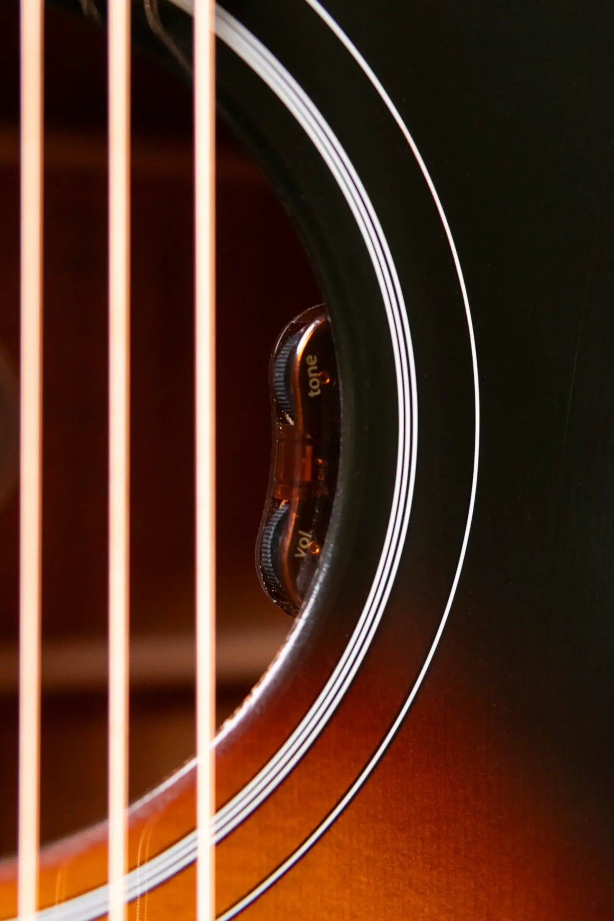 Gibson Hummingbird Standard Left-Handed Acoustic/Electric Guitar - Vintage Sunburst with Hardshell Case - Demo
