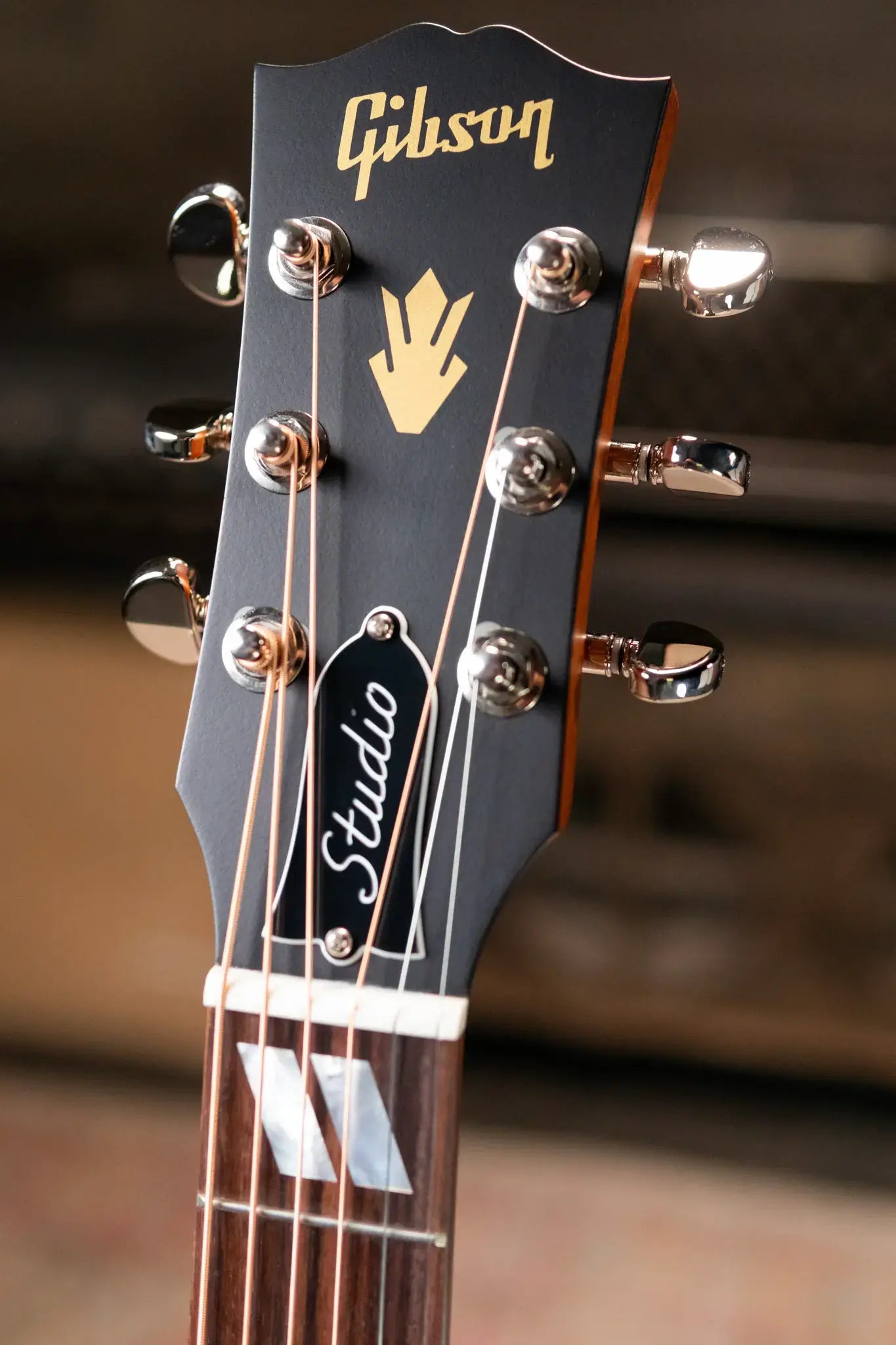 Gibson Hummingbird Studio Rosewood Acoustic/Electric Guitar - Rosewood Burst with Hardshell Case