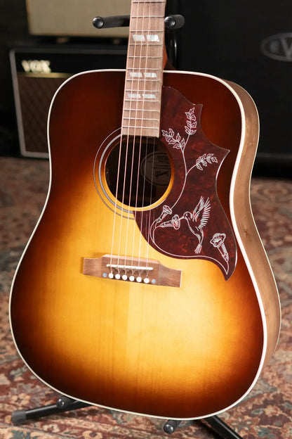 Gibson Hummingbird Studio Walnut Acoustic/Electric Guitar - Walnut Burst with Hardshell Case