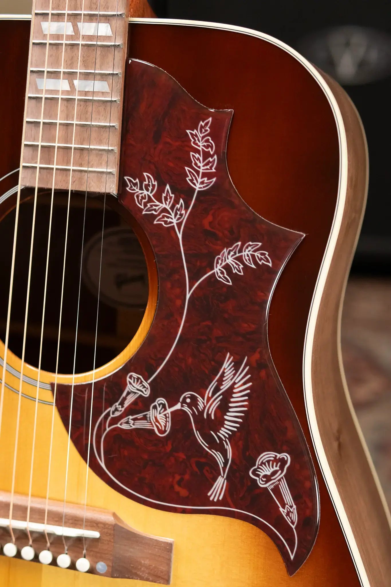 Gibson Hummingbird Studio Walnut Acoustic/Electric Guitar - Walnut Burst with Hardshell Case