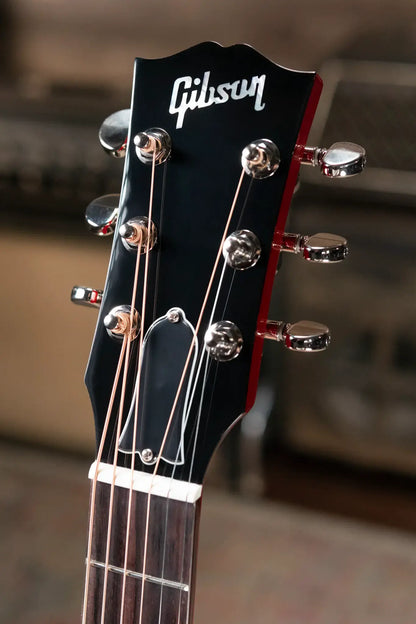 Gibson J-45 Standard Acoustic/Electric - Antique Natural and Cherry Back with Hardshell Case