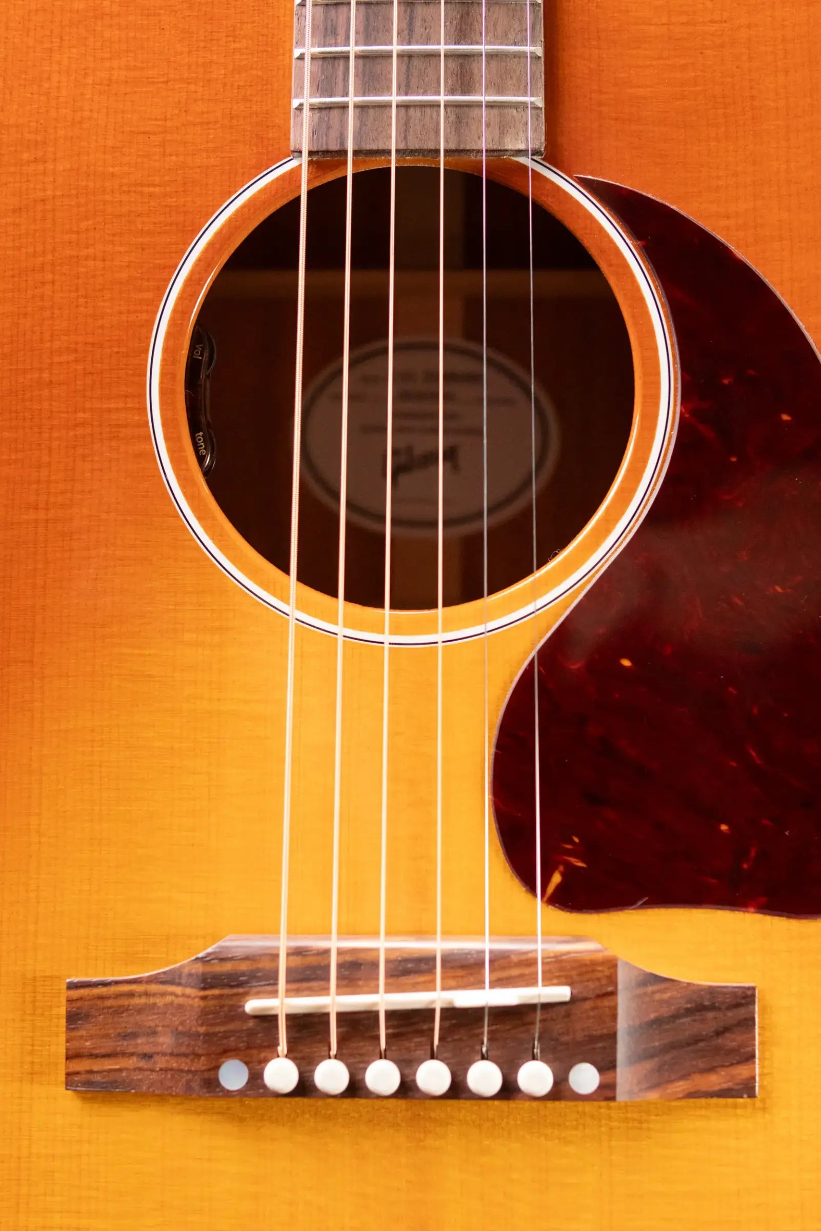 Gibson J-45 Standard Acoustic/Electric Guitar - Heritage Cherry Sunburst with Hardshell Case