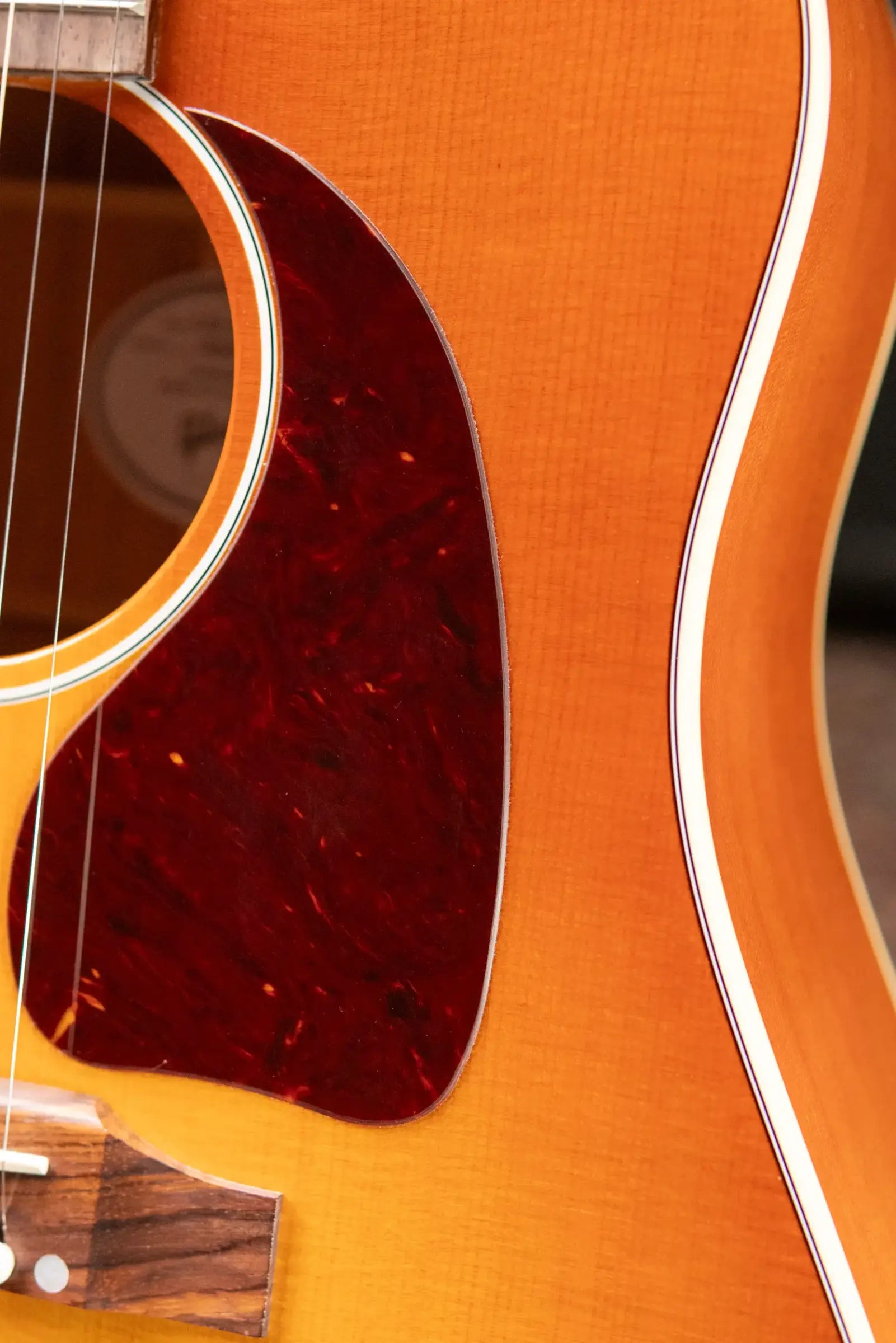 Gibson J-45 Standard Acoustic/Electric Guitar - Heritage Cherry Sunburst with Hardshell Case