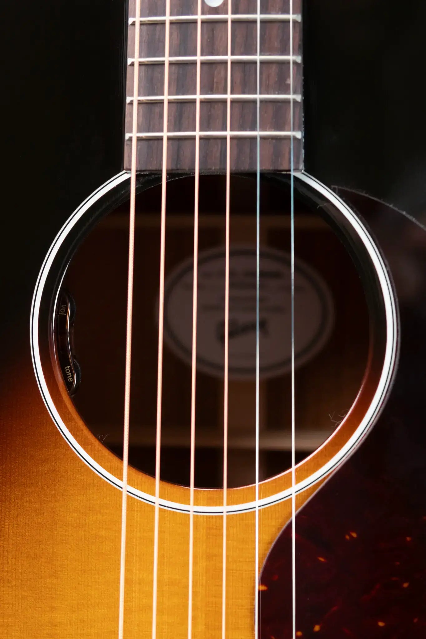 Gibson J-45 Standard Acoustic/Electric Guitar - Vintage Sunburst with Hardshell Case