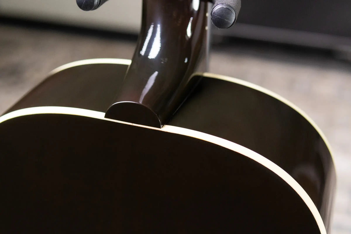 Gibson J-45 Standard HiFi DNA Acoustic/Electric Guitar - Vintage Sunburst with Hardshell Case