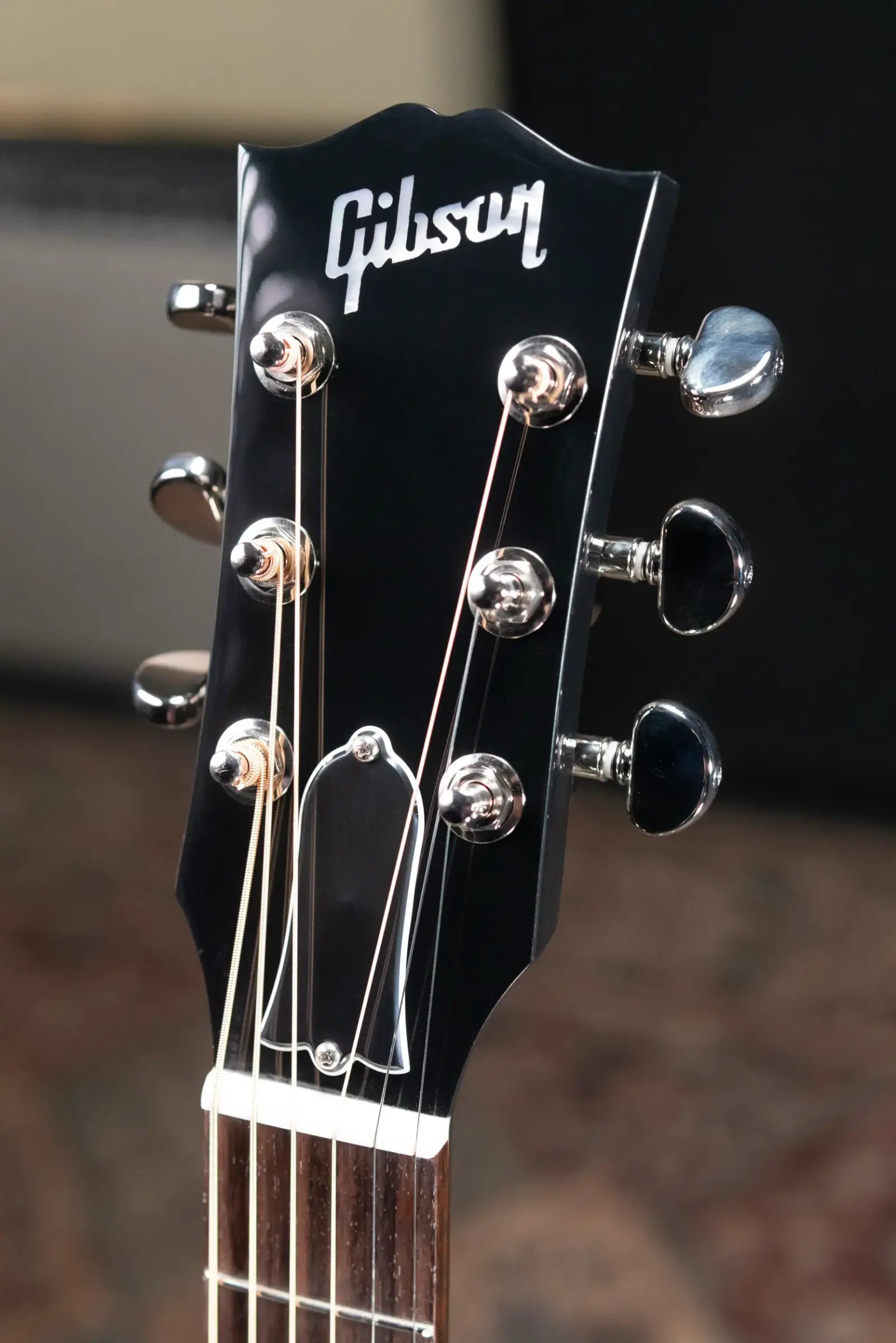 Gibson J-45 Standard Acoustic Guitar - Cobra Burst with Hardshell Case