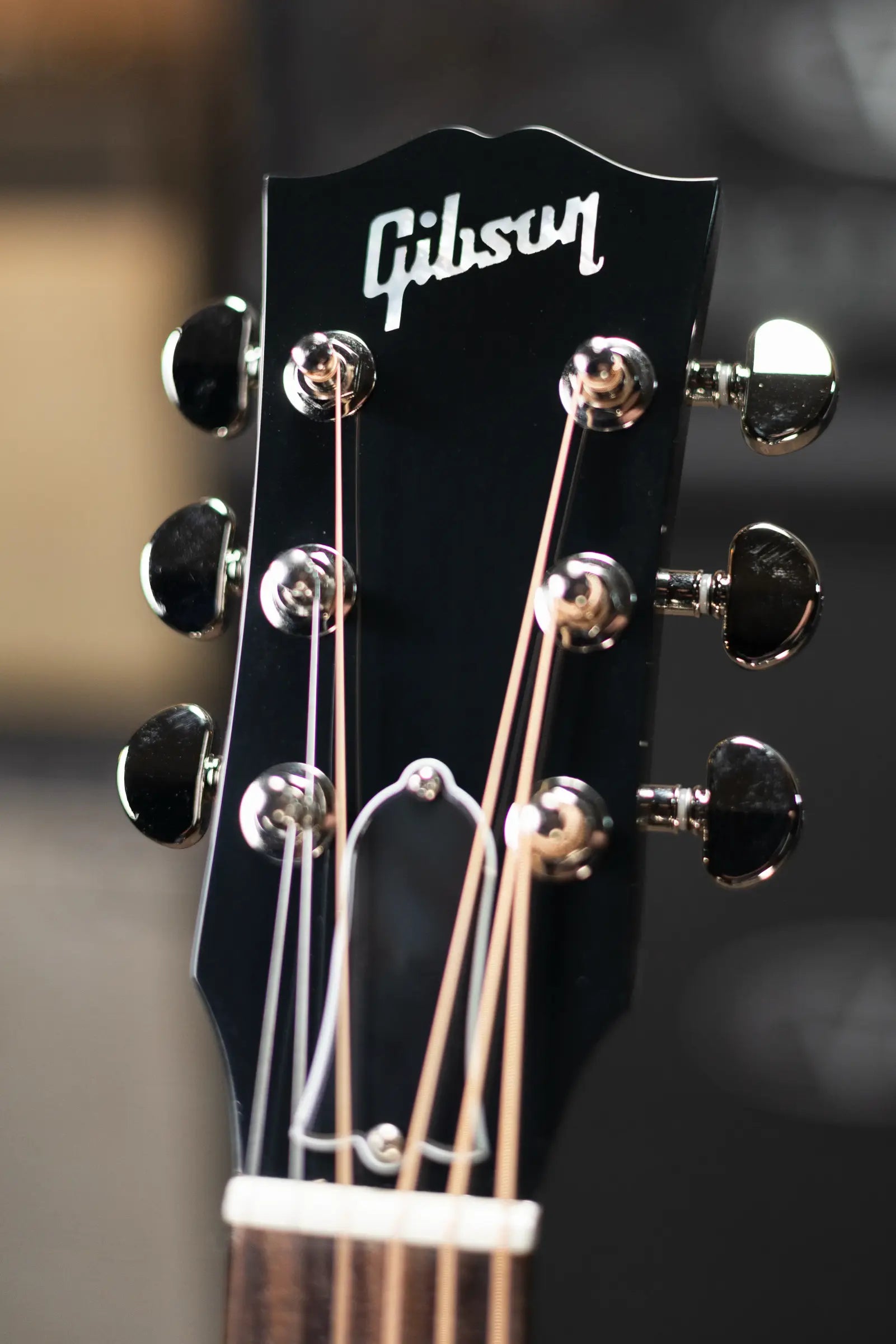 Gibson J-45 Standard Left-Handed Dreadnought Acoustic/Electric Guitar - Vintage Sunburst with Hardshell Case