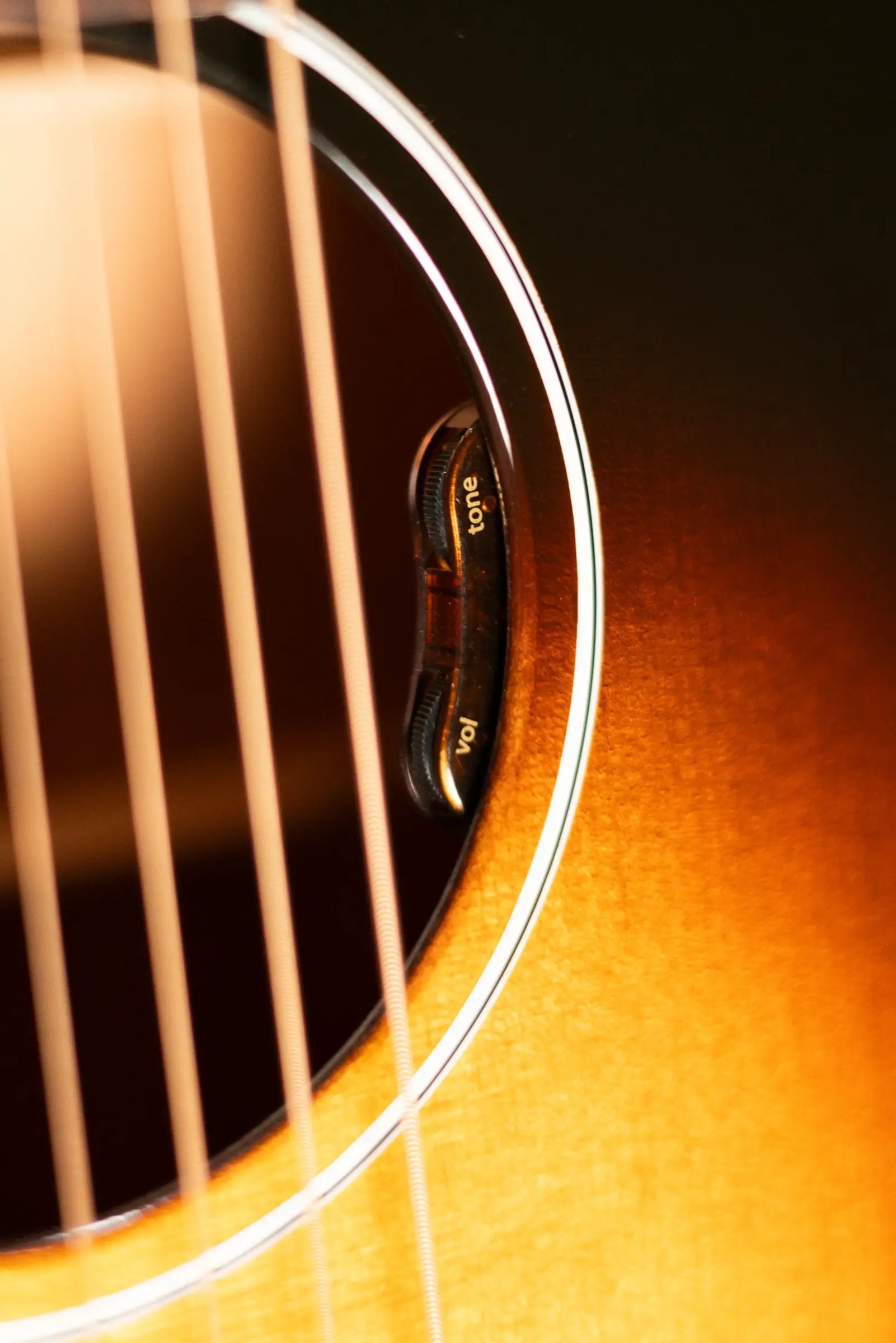 Gibson J-45 Standard Left-Handed Dreadnought Acoustic/Electric Guitar - Vintage Sunburst with Hardshell Case