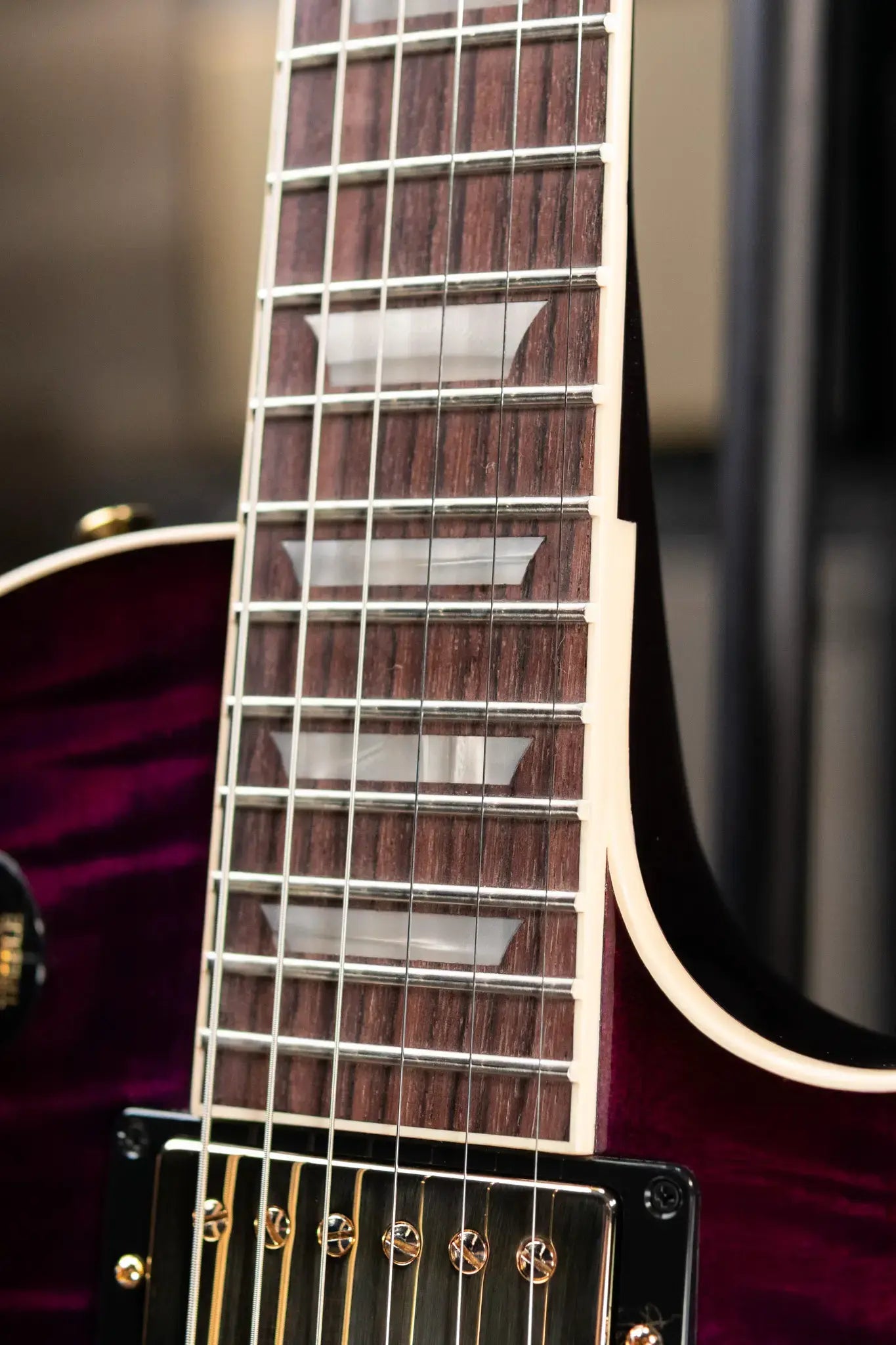 Gibson Les Paul Axcess Custom Floyd Rose Electric Guitar - Tri Berry Burst with Hardshell Case