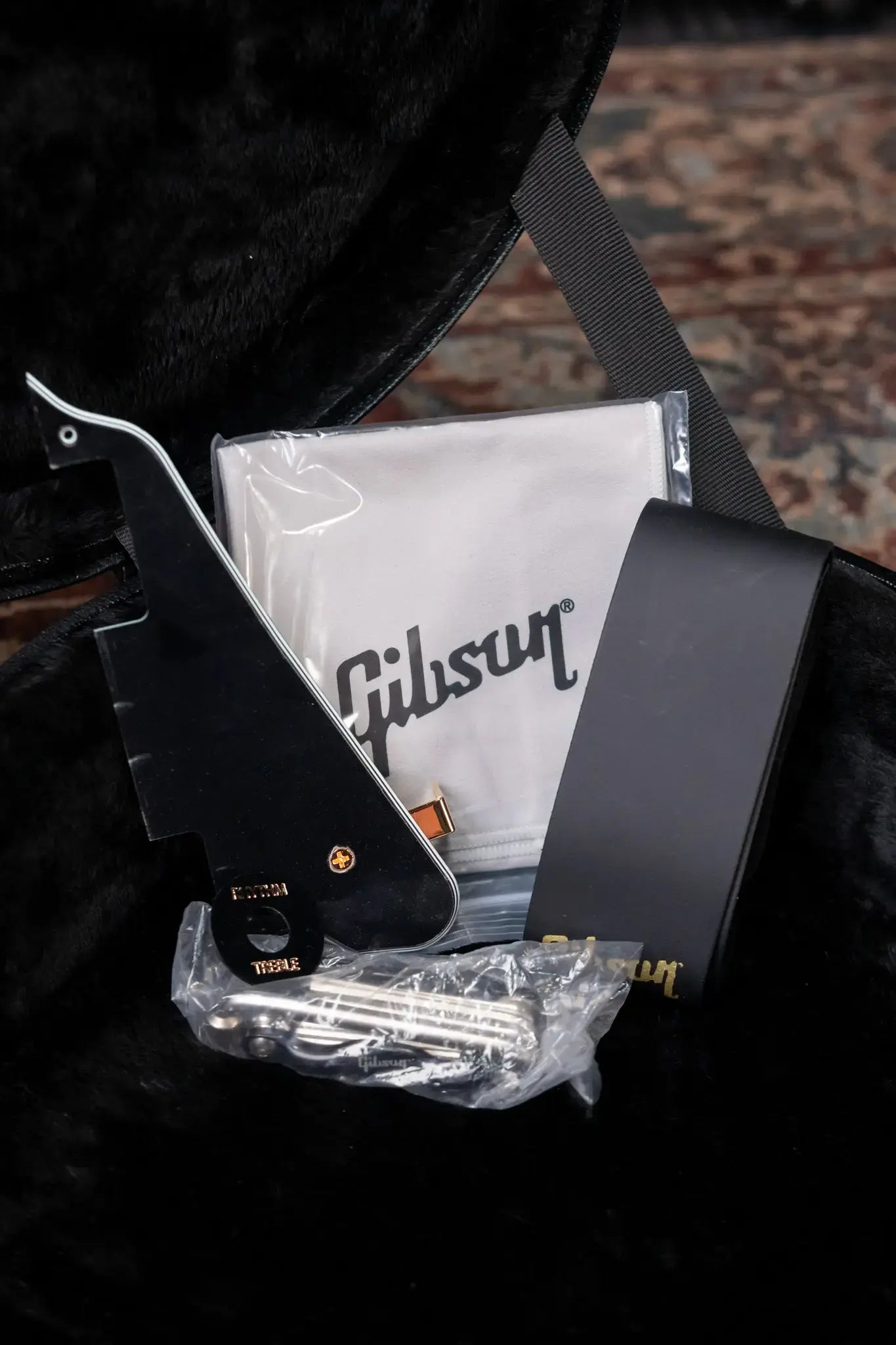 Gibson Les Paul Modern Supreme Trans Ebony Burst with Hardshell Case - Used