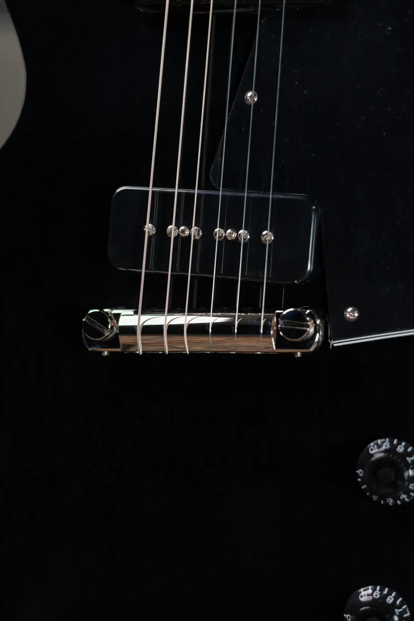 Gibson Les Paul Special Electric Guitar - Ebony with Hardshell Case