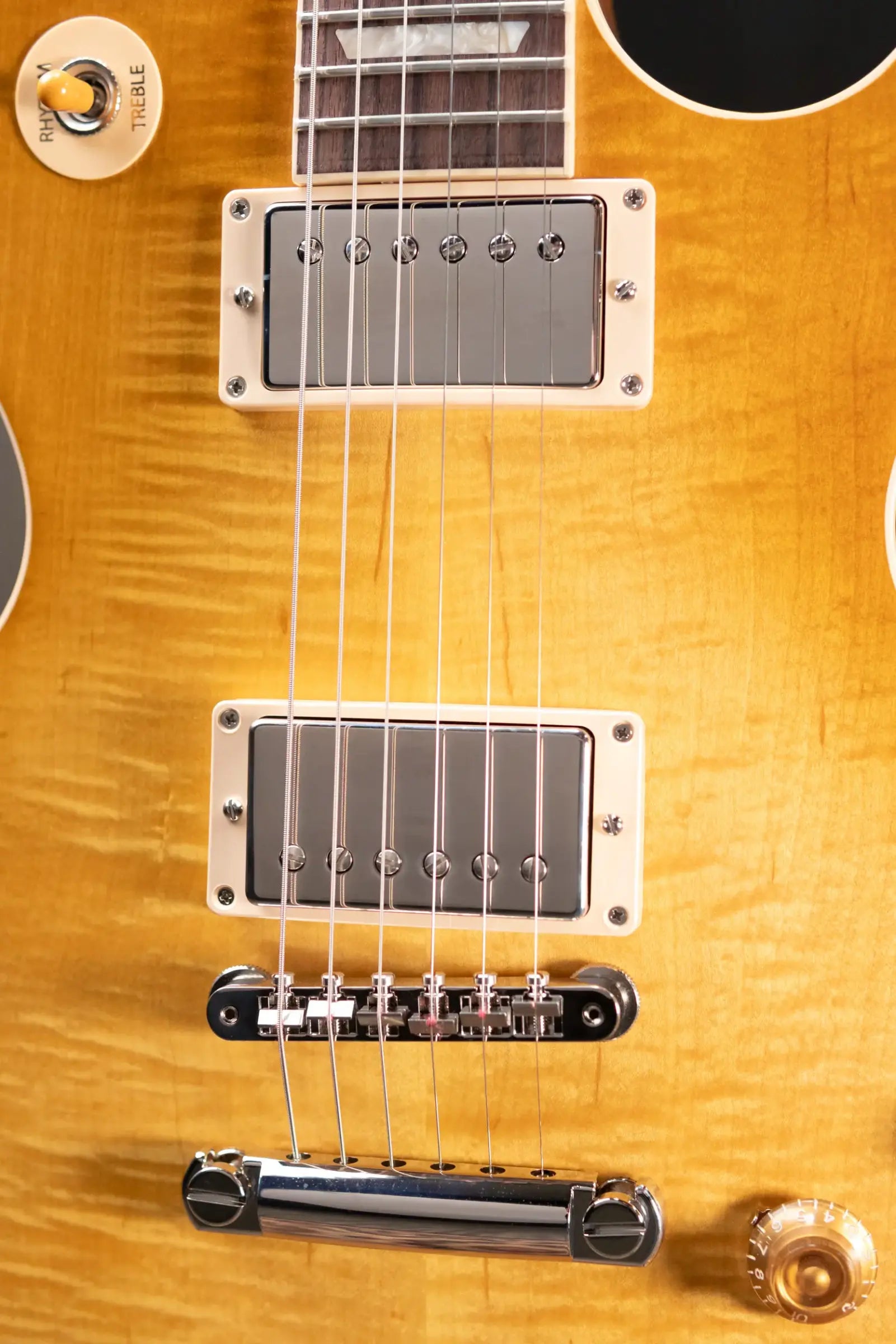 Gibson Les Paul Standard '50s Faded Electric Guitar - Vintage Honey Burst with Hardshell Case