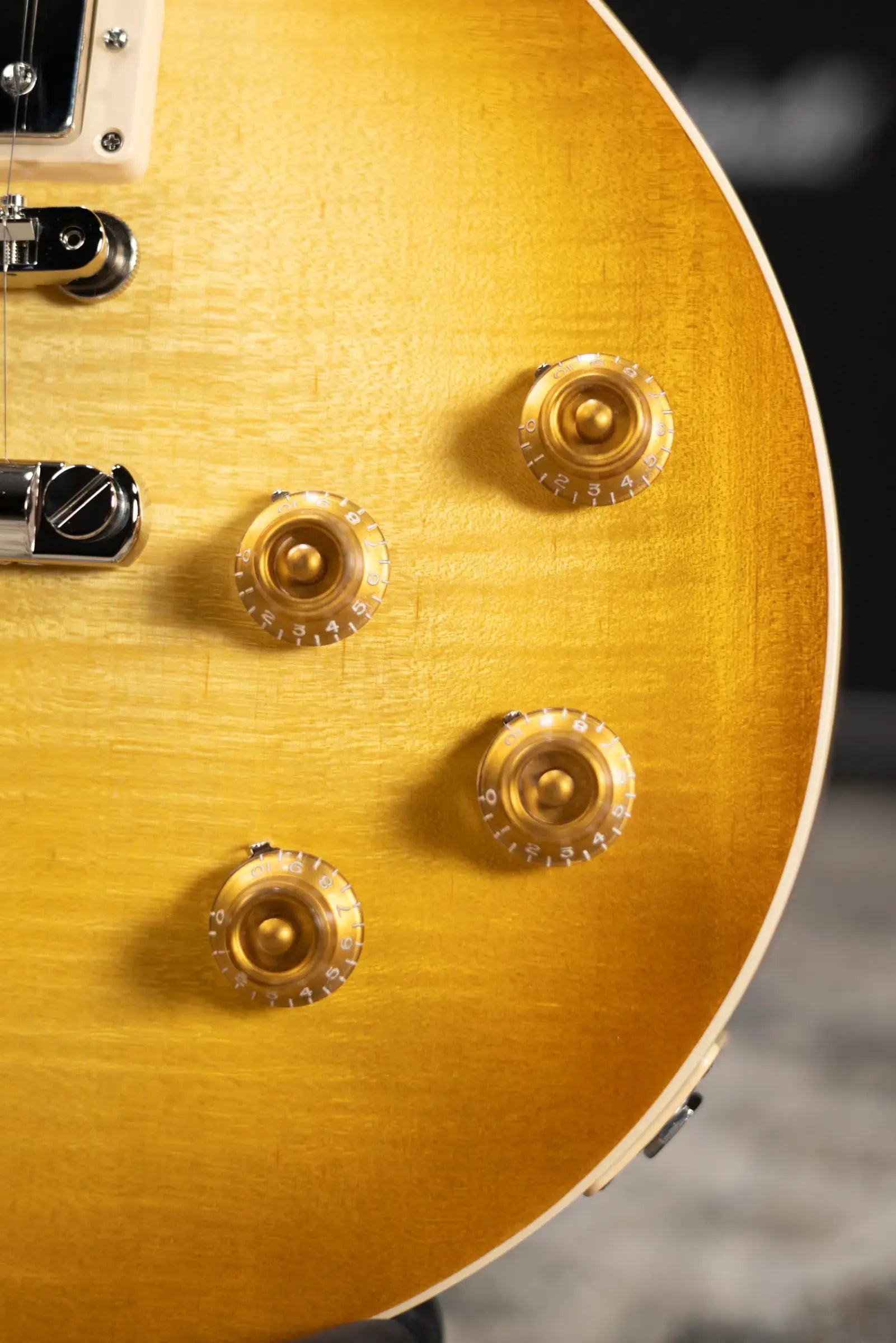 Gibson Les Paul Standard 50s Faded Electric Guitar - Vintage Honey Burst with Hardshell Case