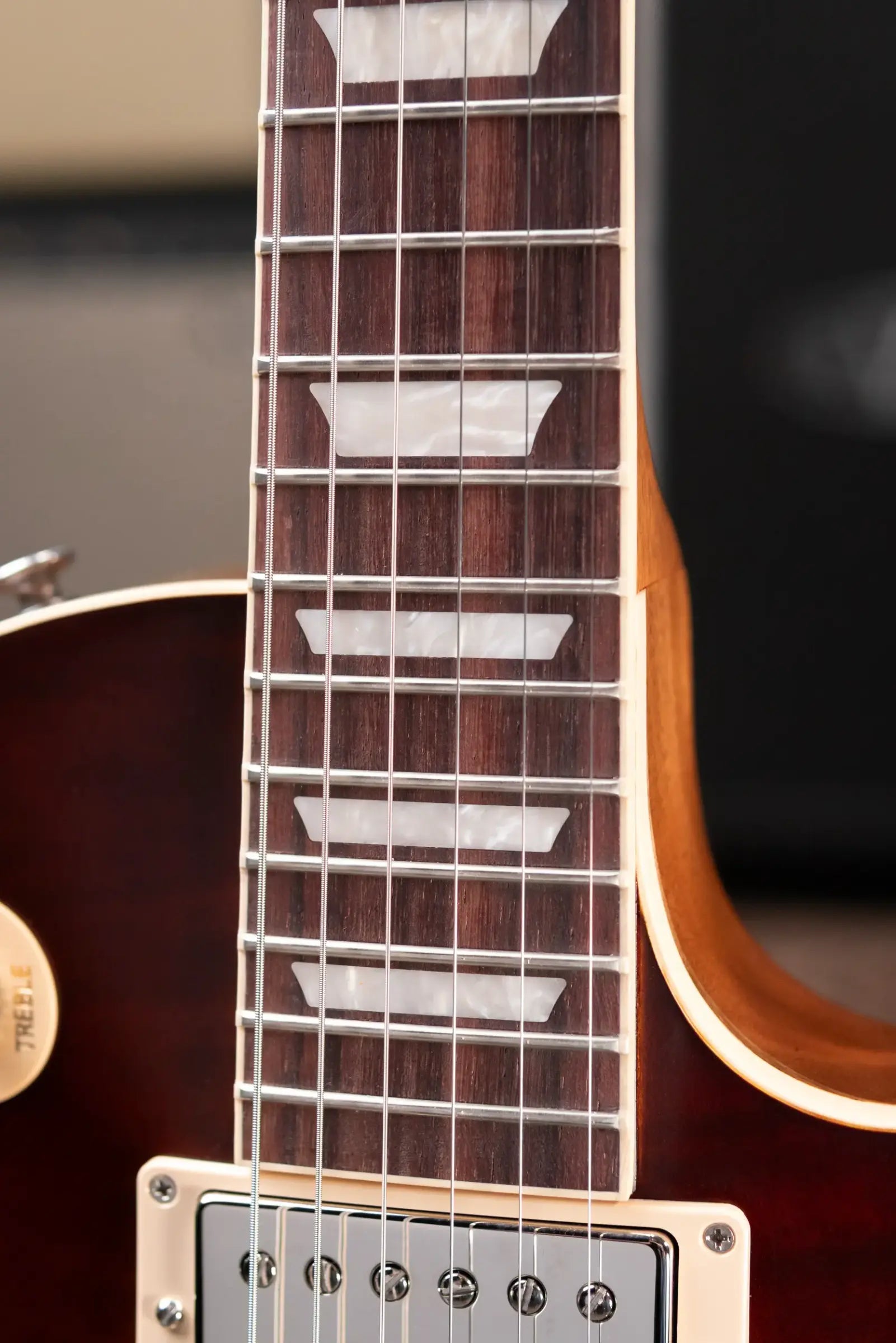 Gibson Les Paul Standard '50s Faded Electric Guitar - Vintage Tobacco Burst with Hardshell Case